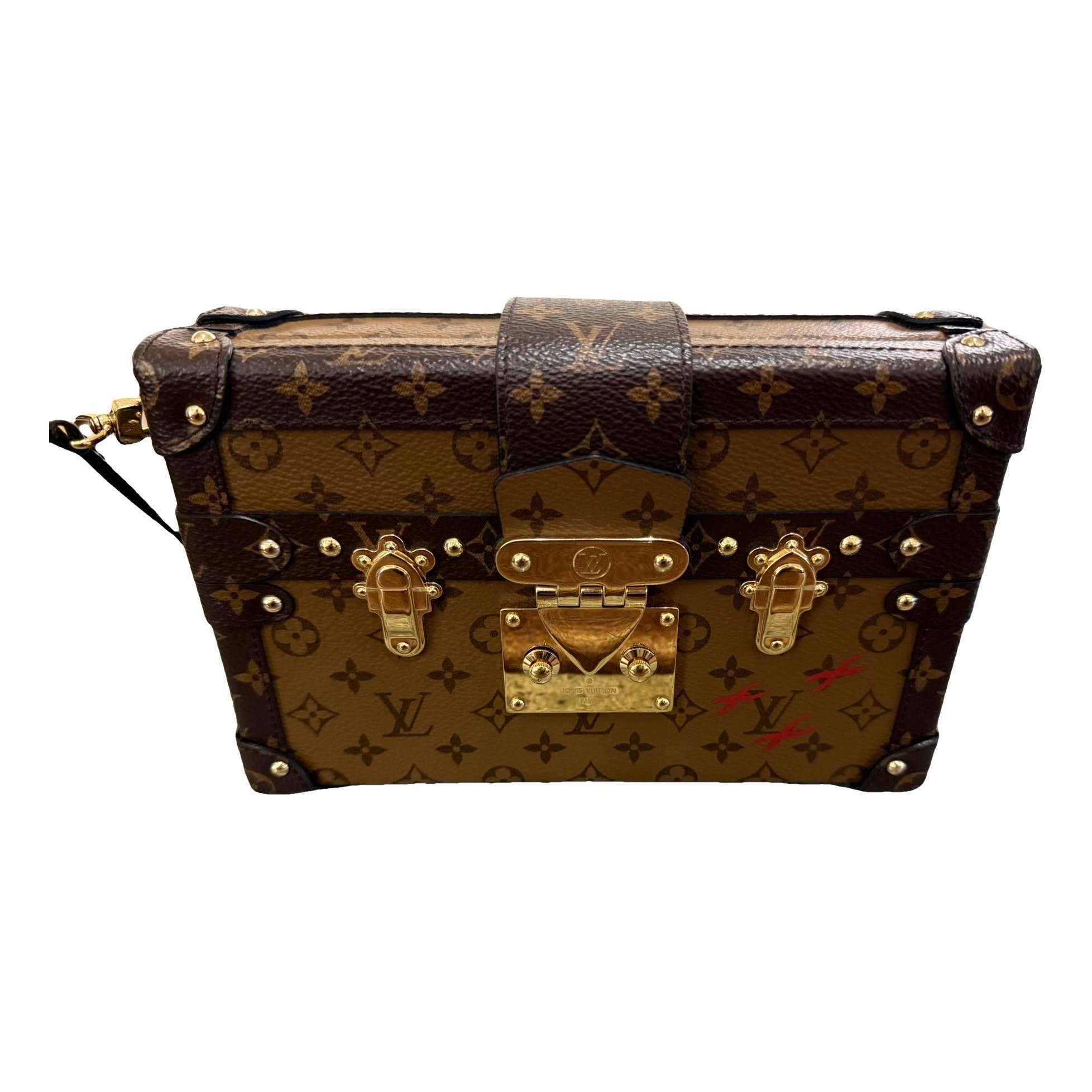 Petite Malle leather crossbody bag