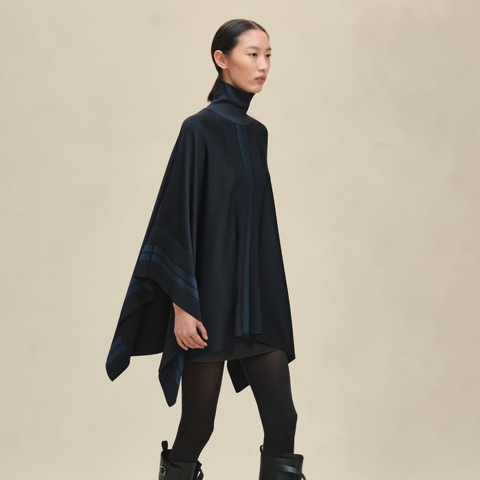 Bleu Noir Bicolor Poncho