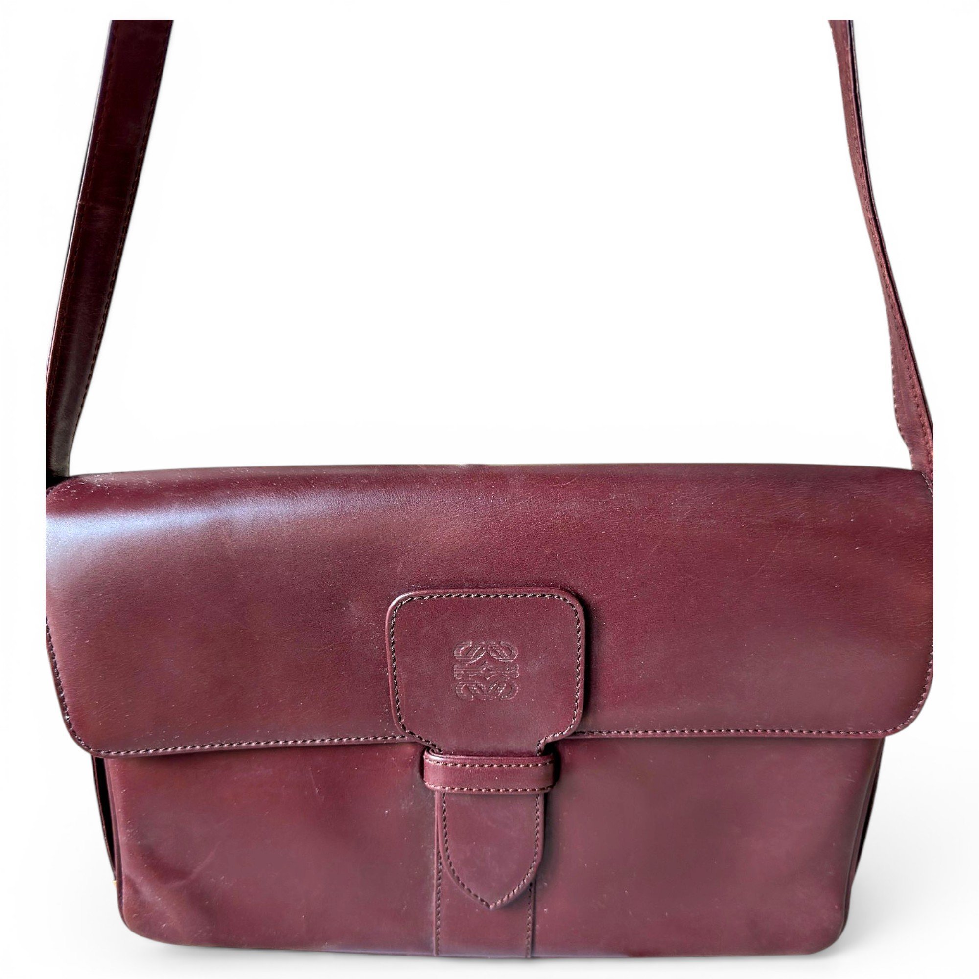 Leather clutch bag