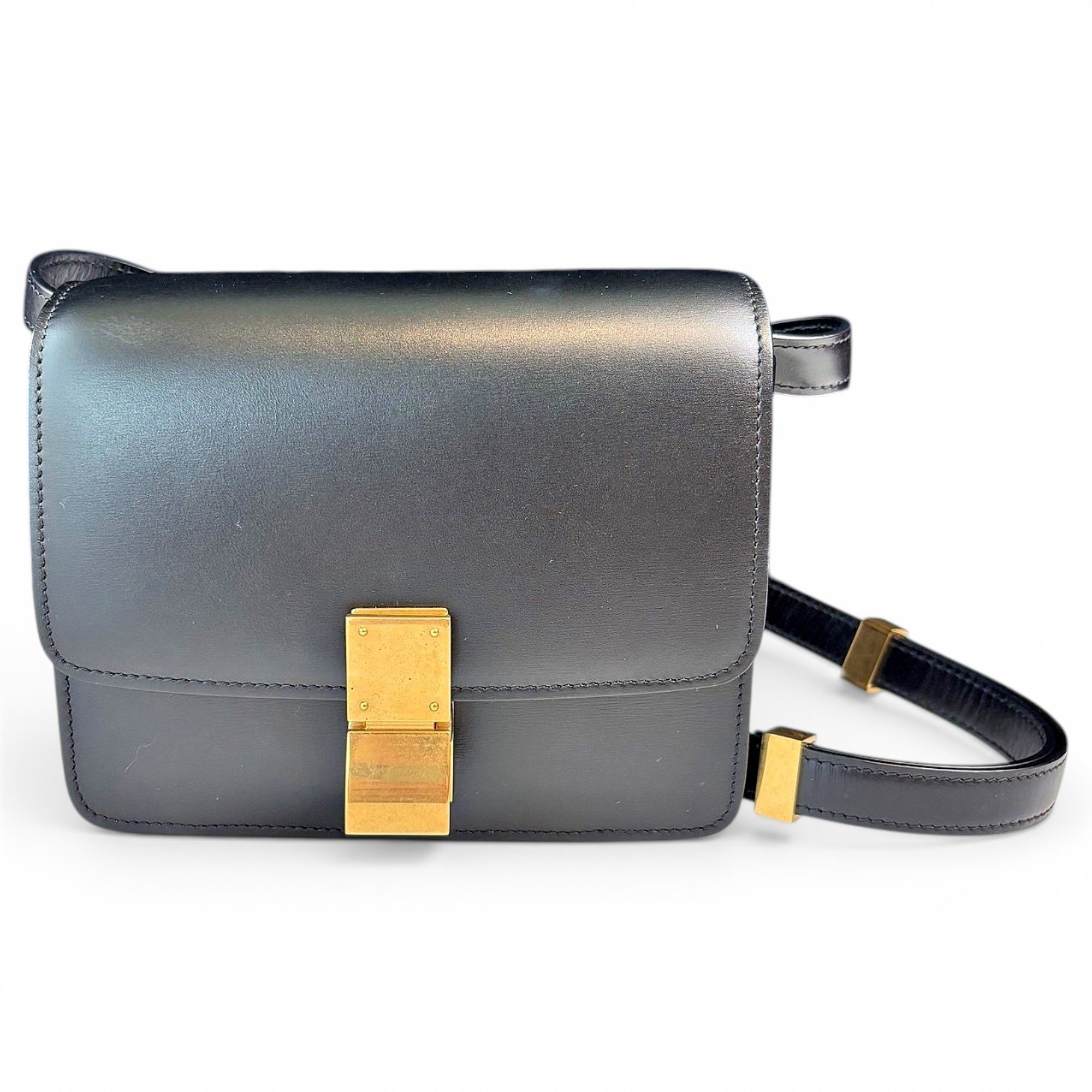 Classic leather handbag