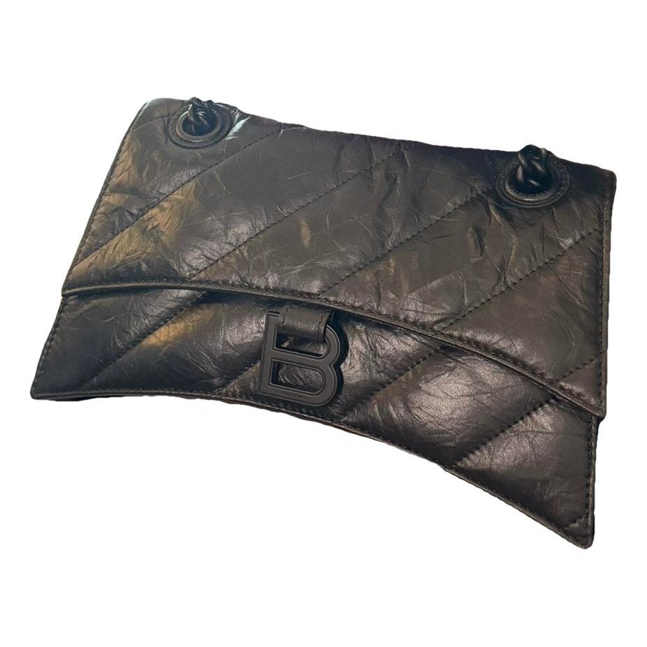 Crush leather handbag