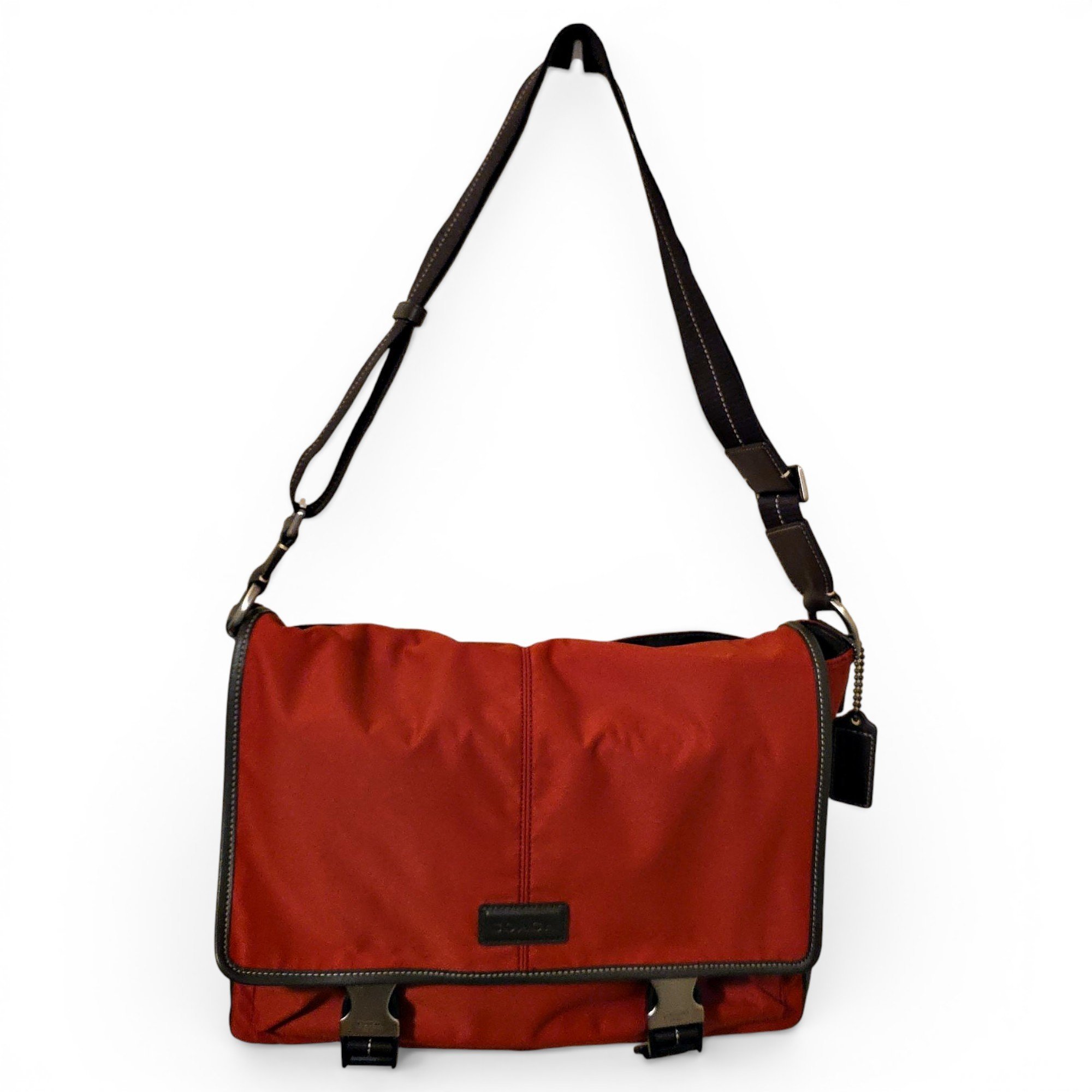 Travel bag