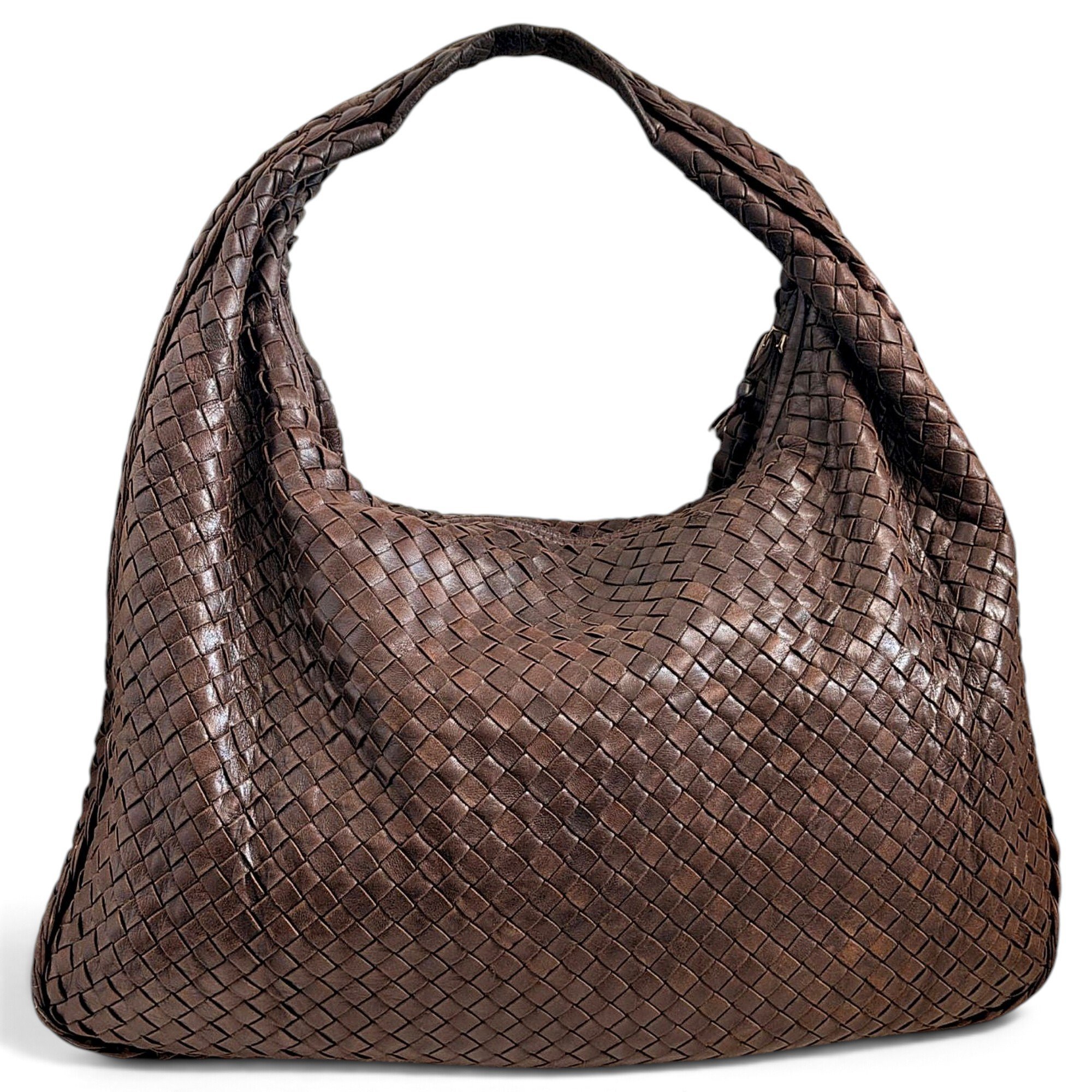 Veneta leather handbag