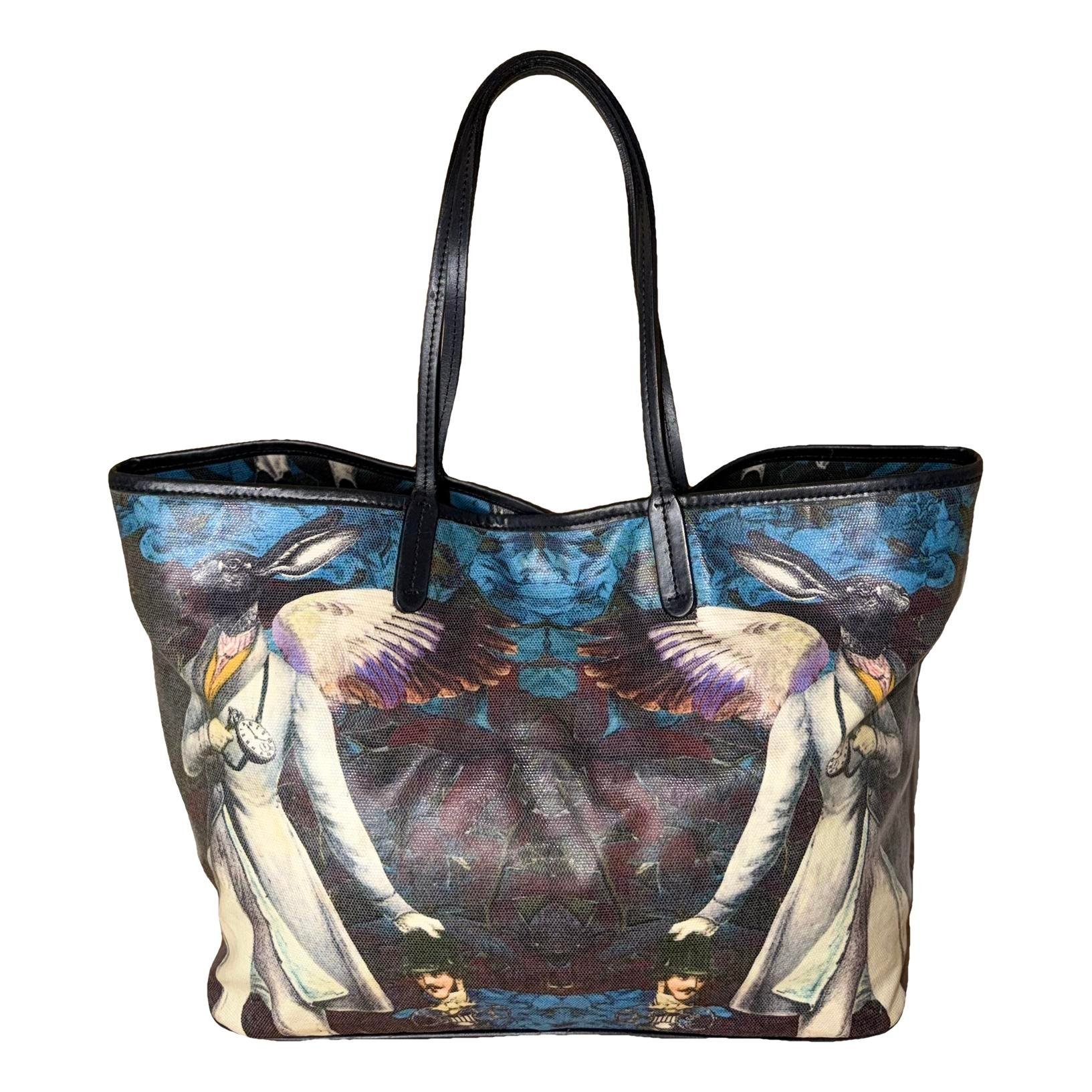Leather tote
