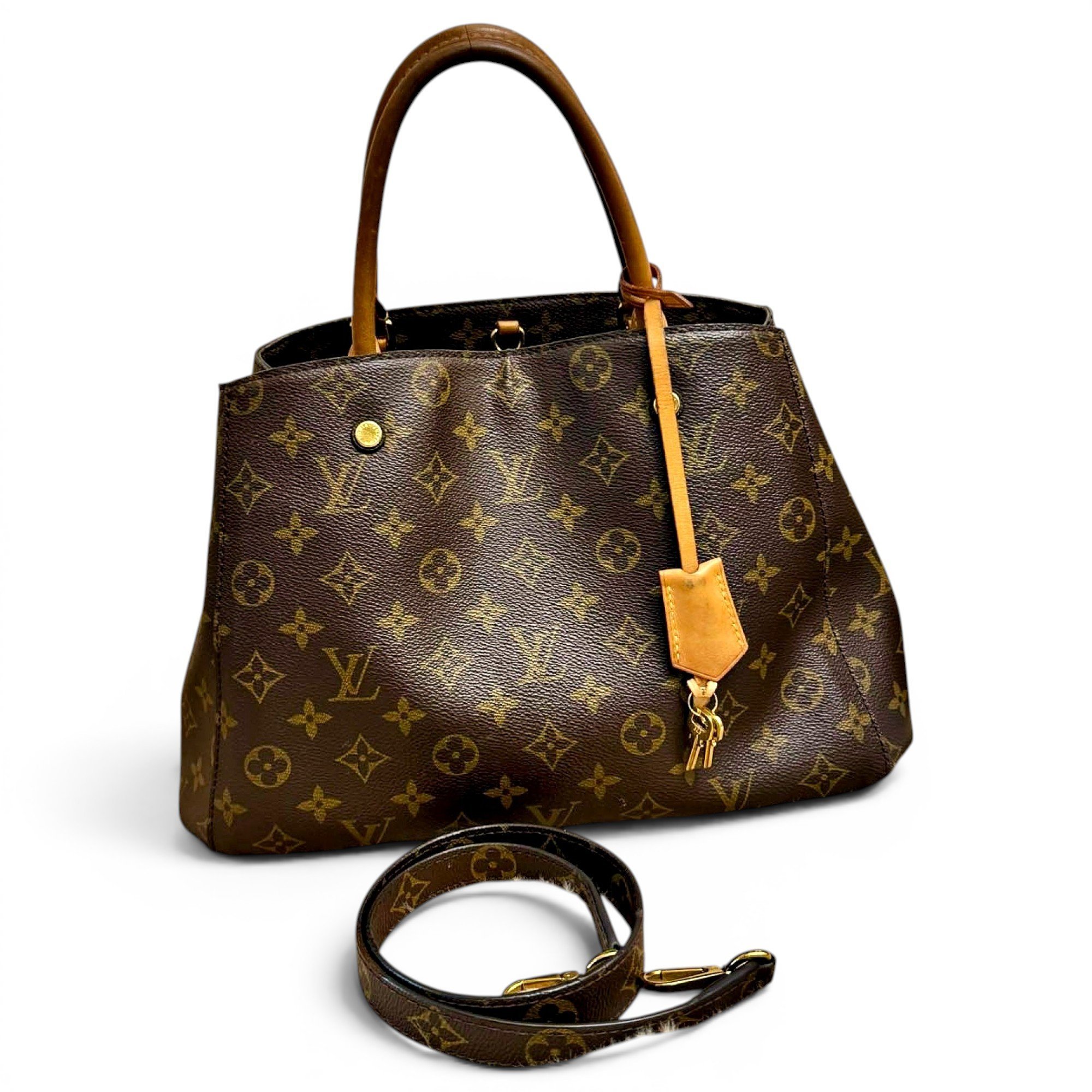 Louis Vuitton Montaigne leather bag