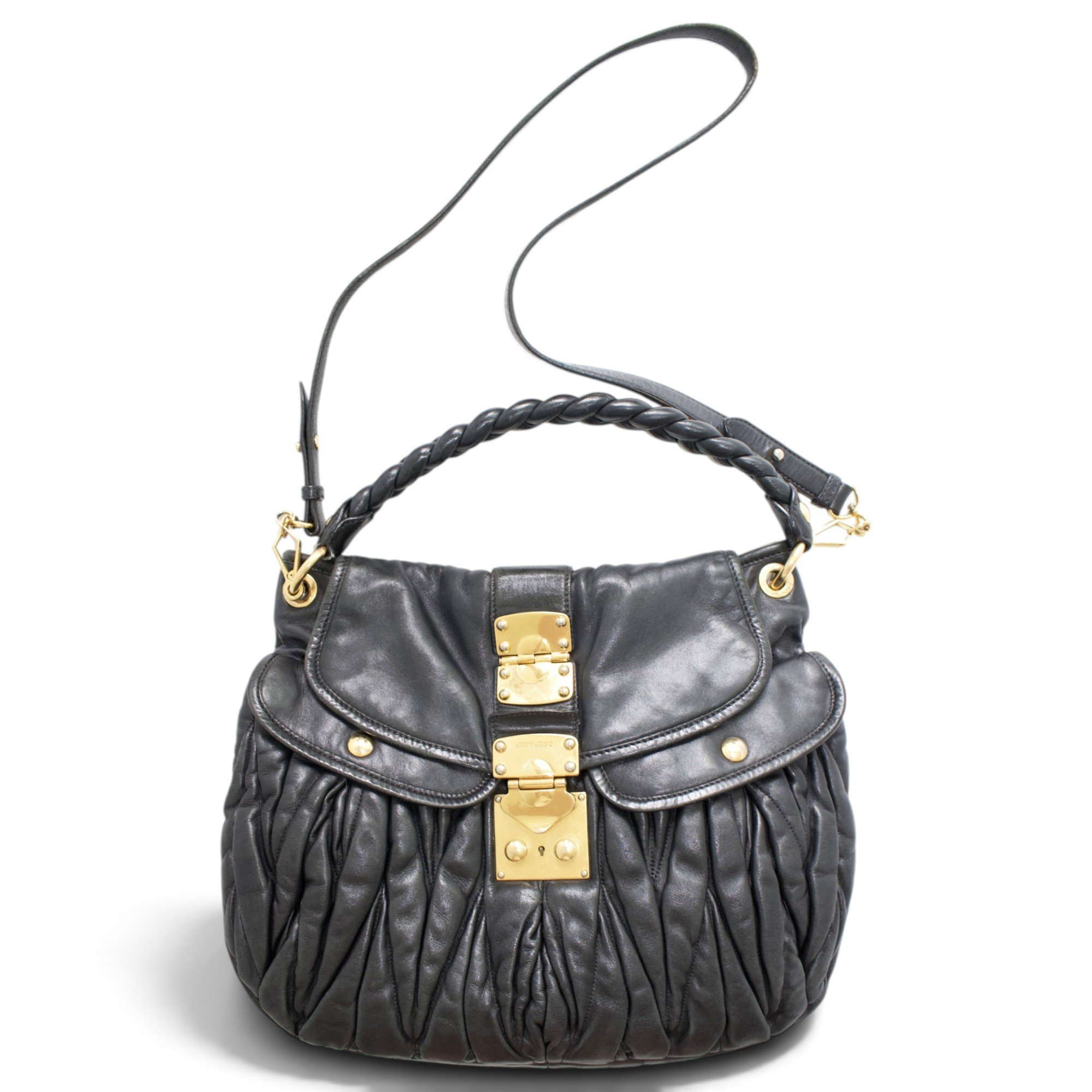 Matelassé leather handbag