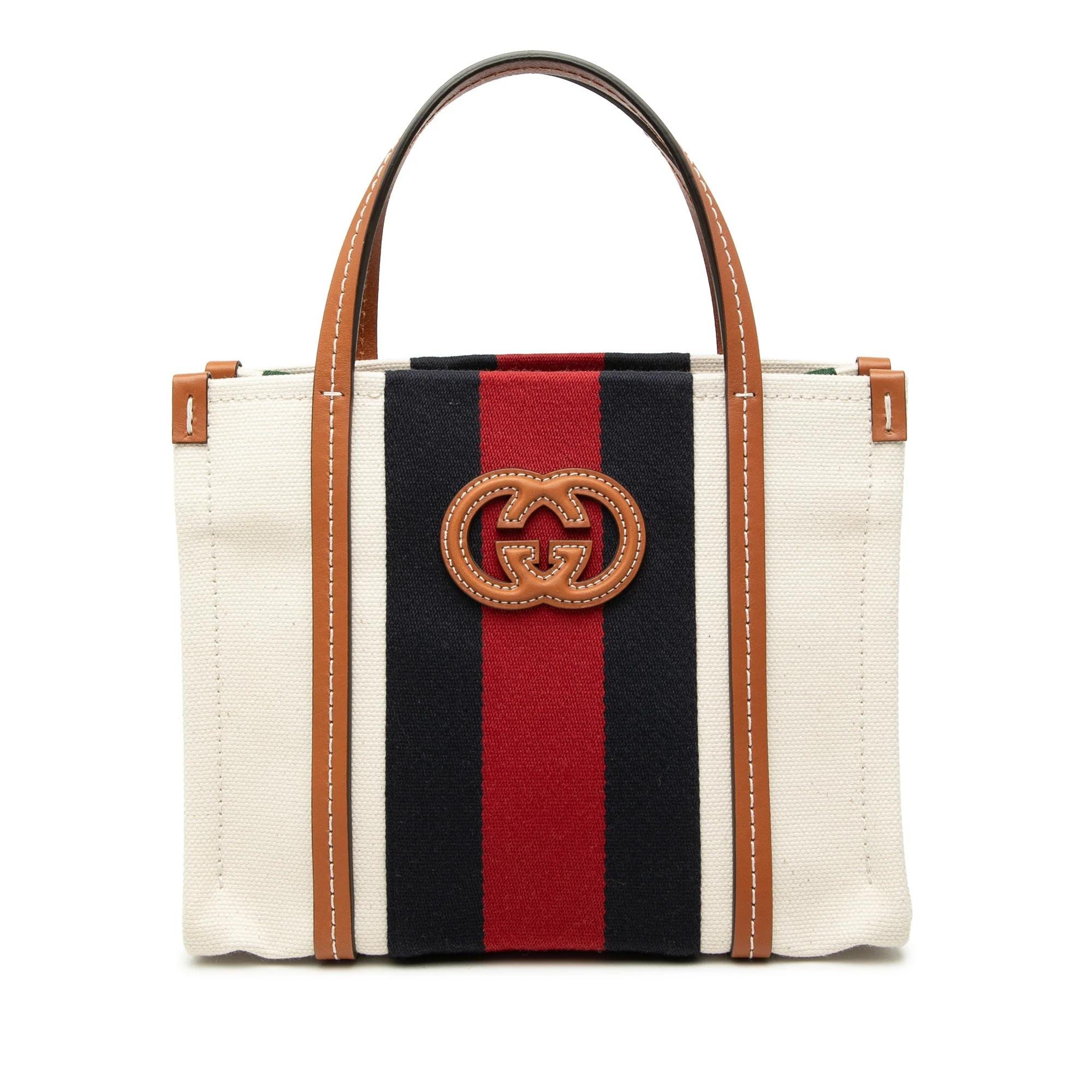 Interlocking cloth satchel