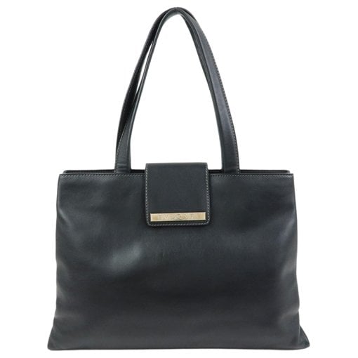 Leather tote