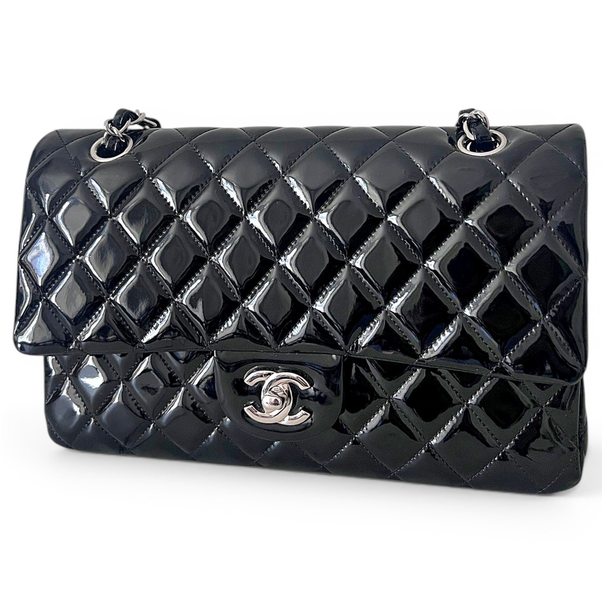 Timeless/Classique patent leather crossbody bag