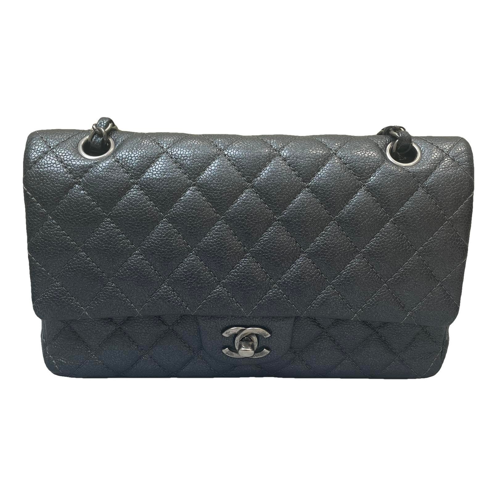 Timeless/Classique leather crossbody bag