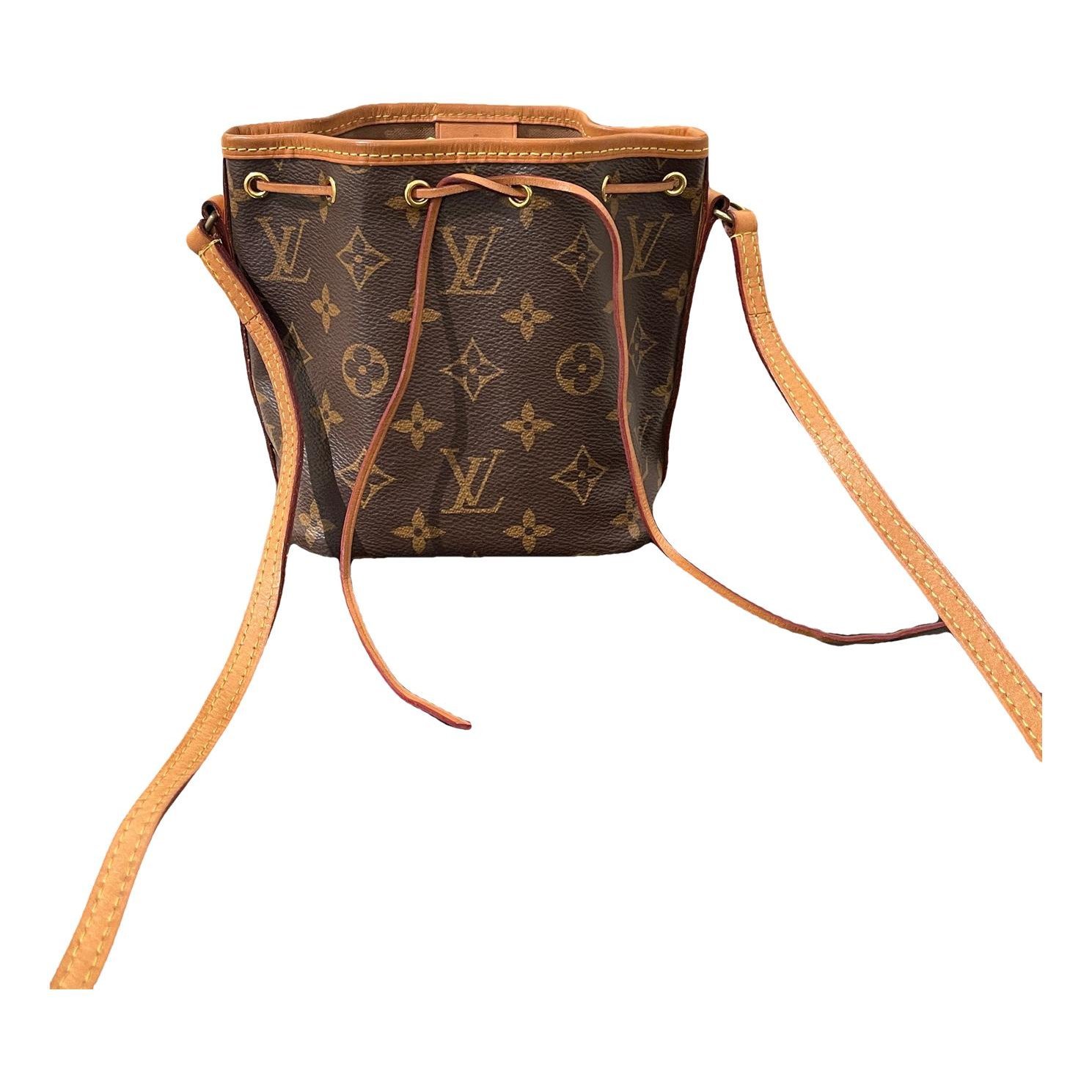 Louis Vuitton NéoNoé leather handbag