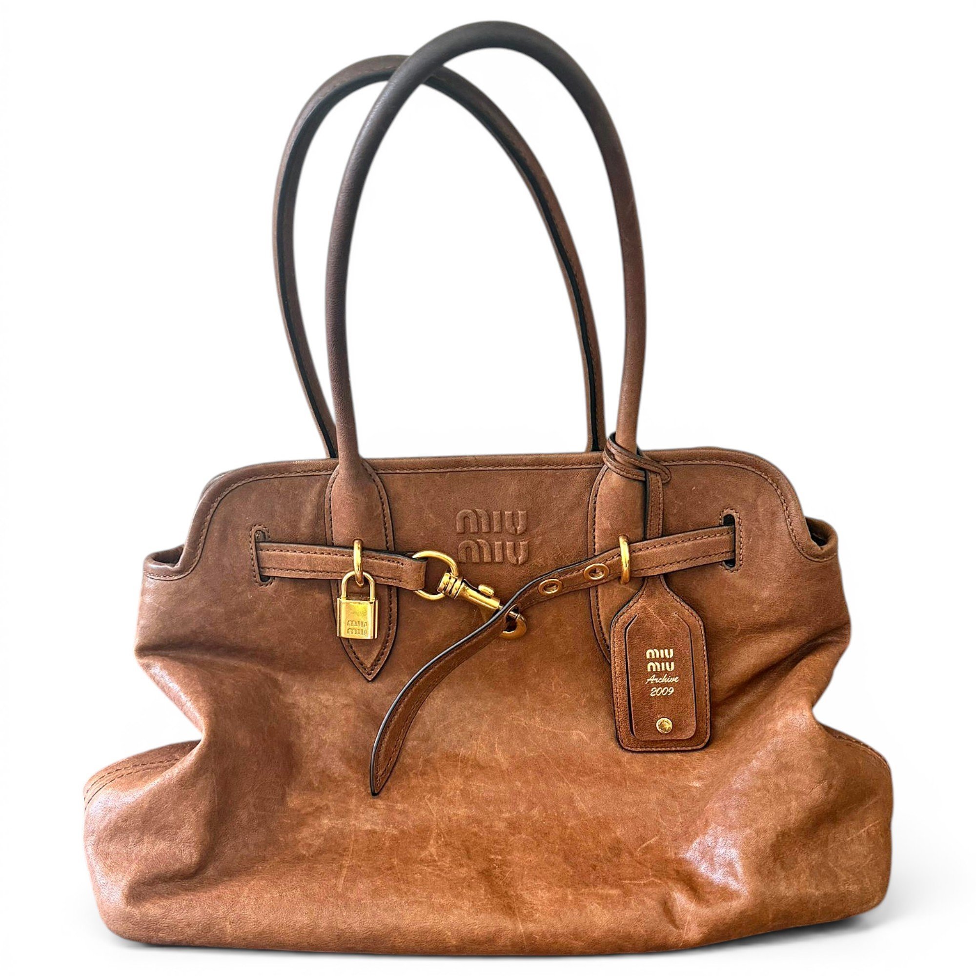 Aventure leather tote
