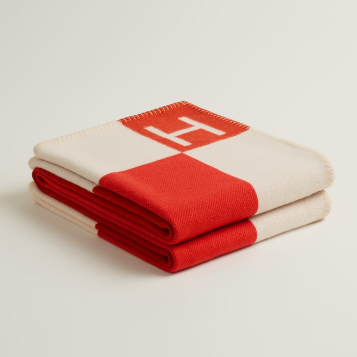 Terre Cuite Avalon Vibration Throw Blanket