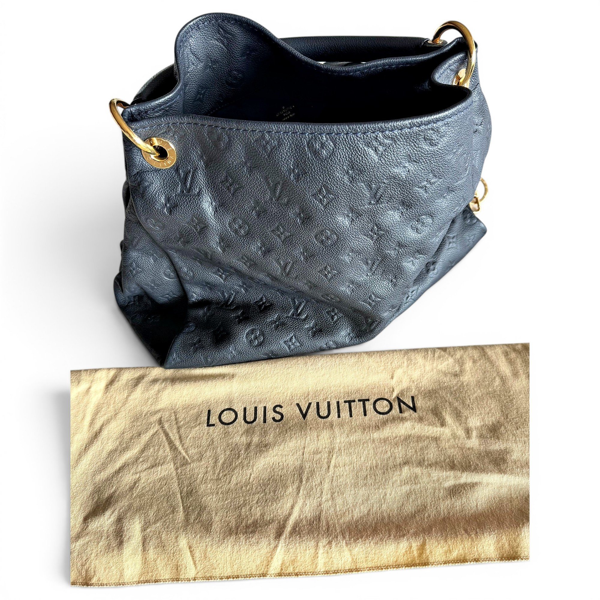 Artsy leather handbag