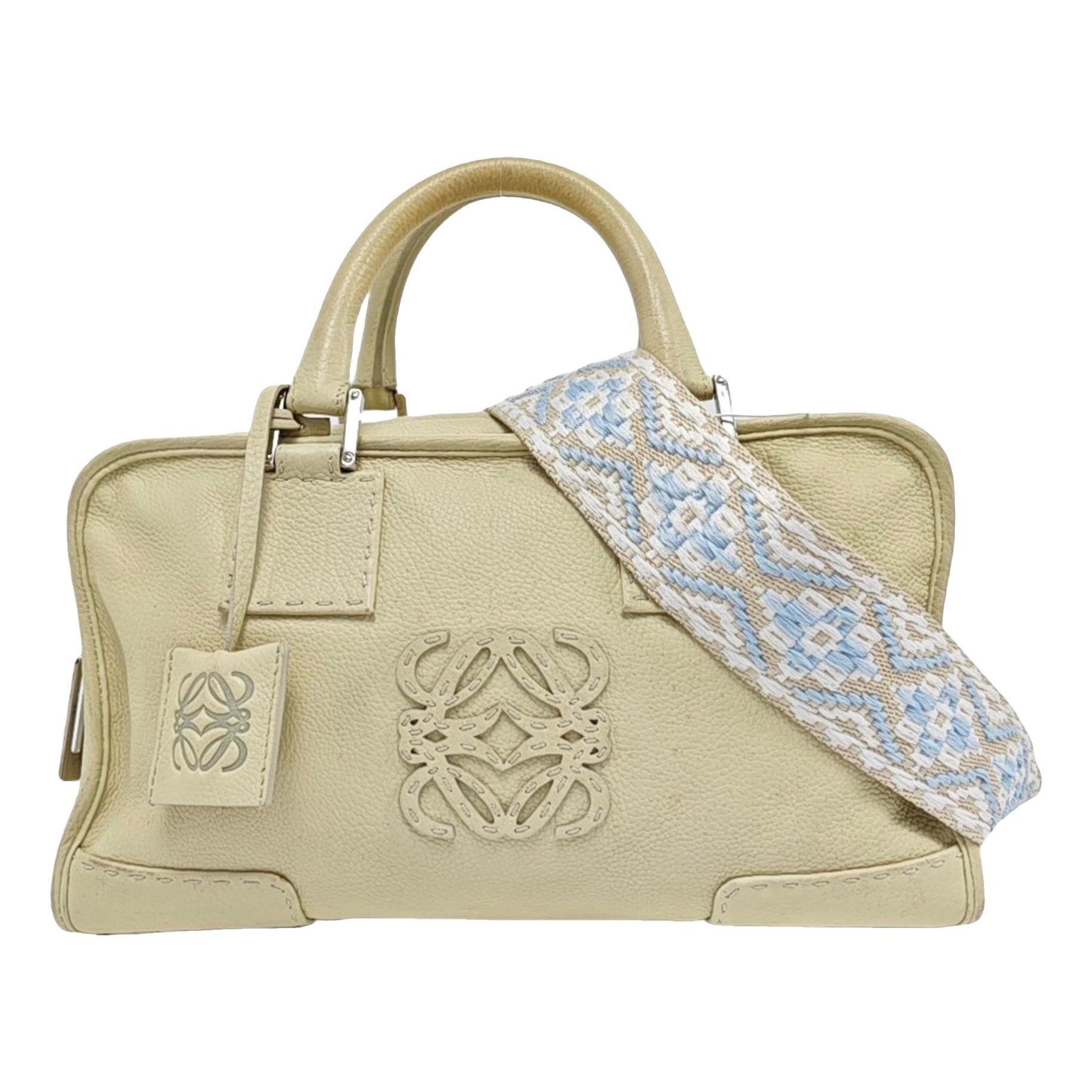 Amazona leather handbag