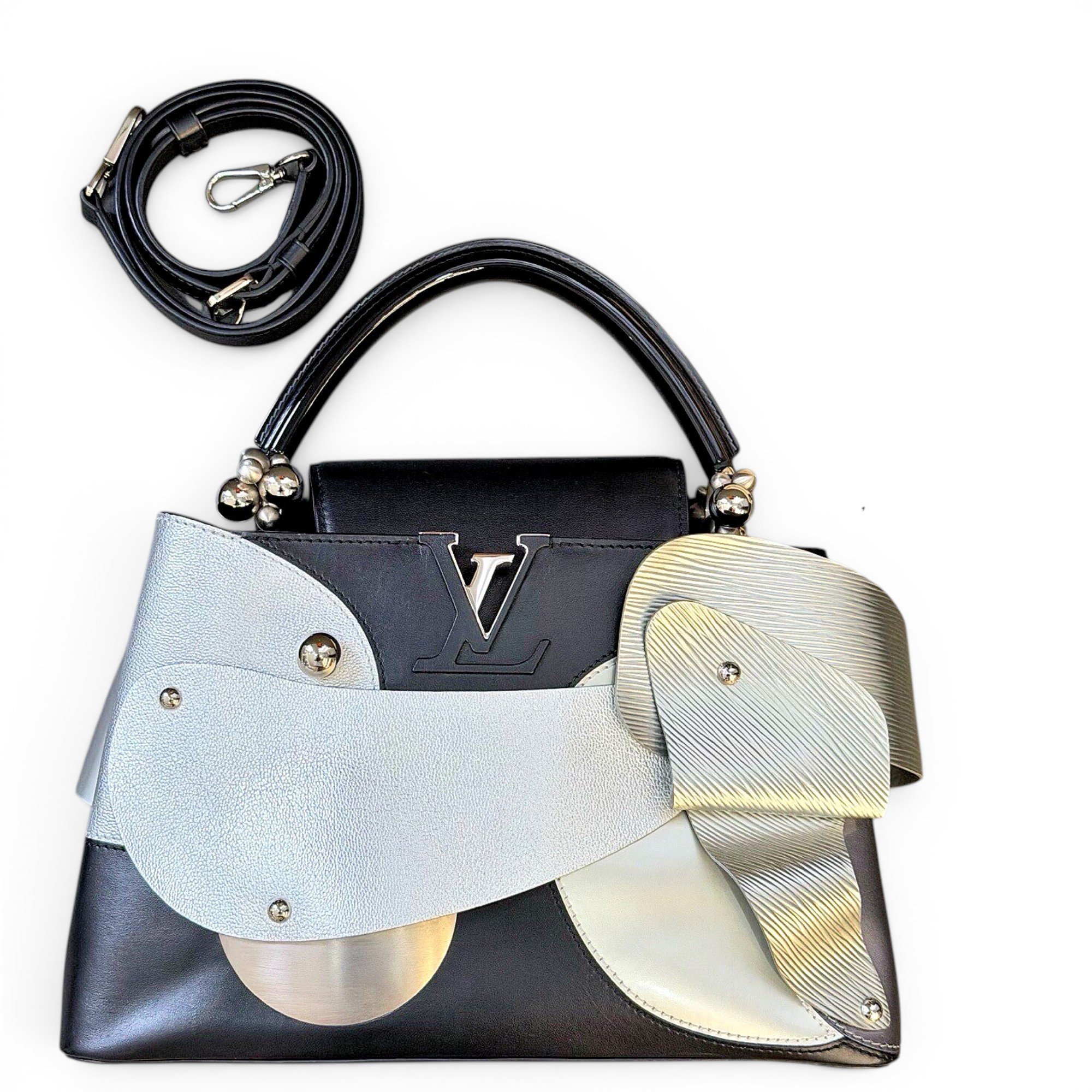 Capucines leather handbag