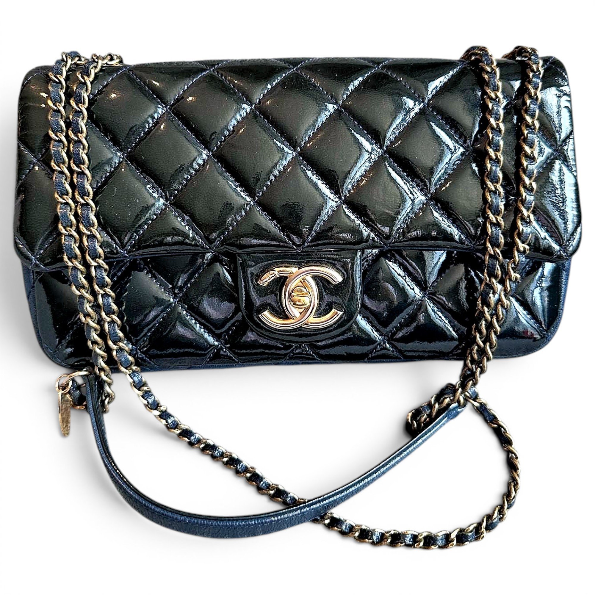 Timeless/Classique patent leather handbag