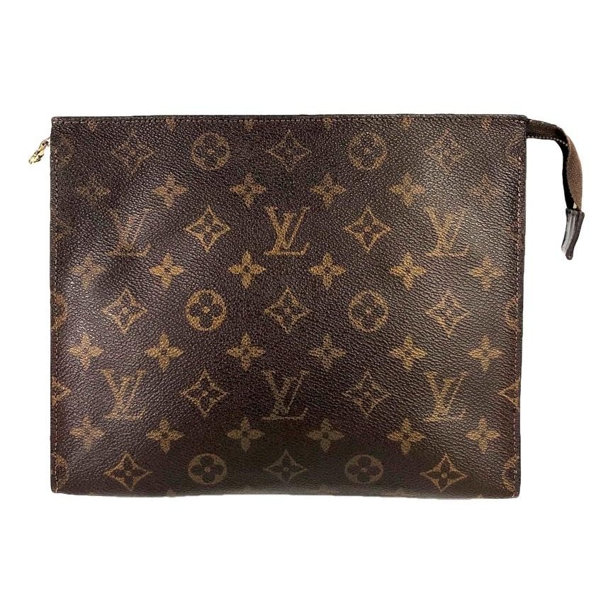 Poche toilette cloth vanity case