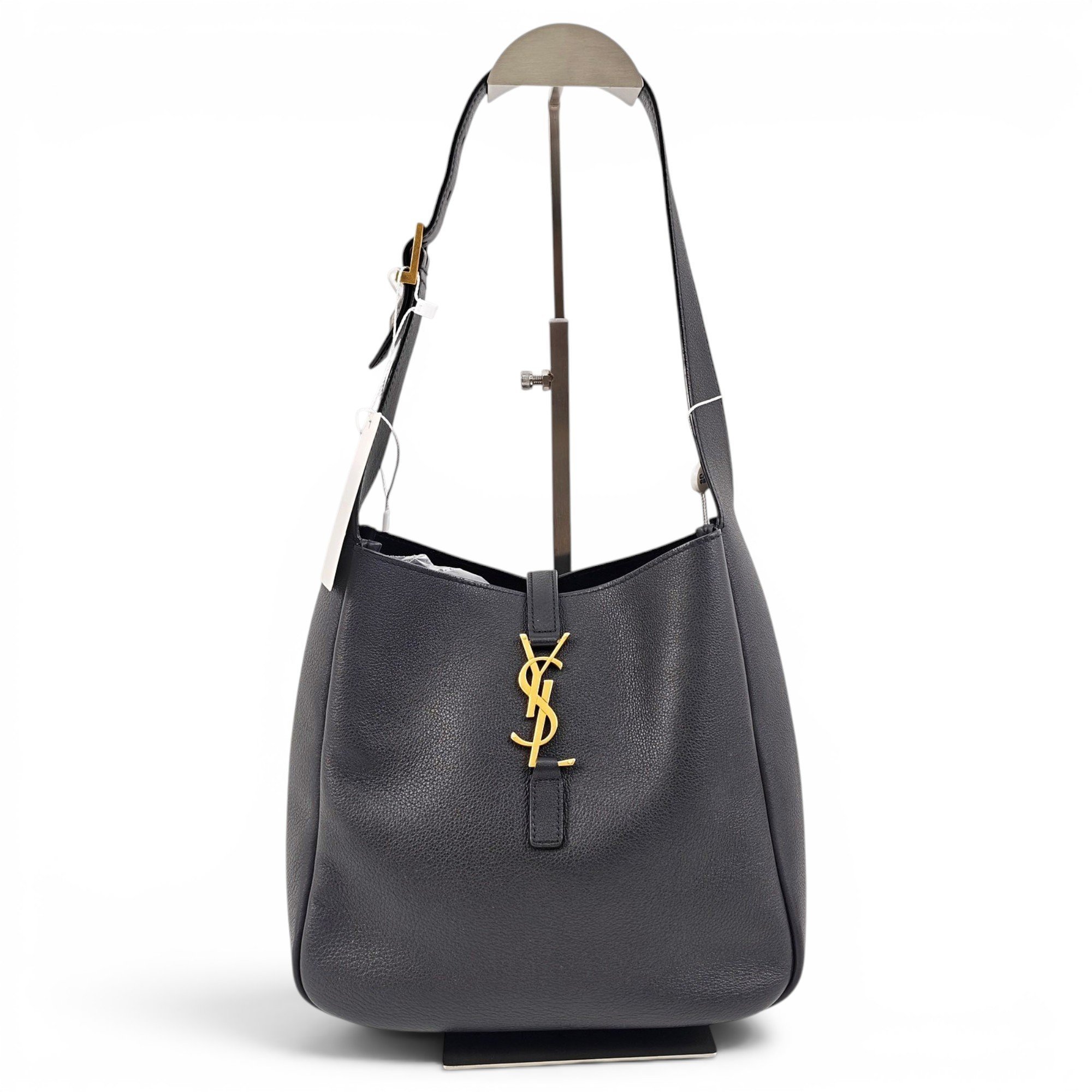 Le 5 à 7 leather handbag