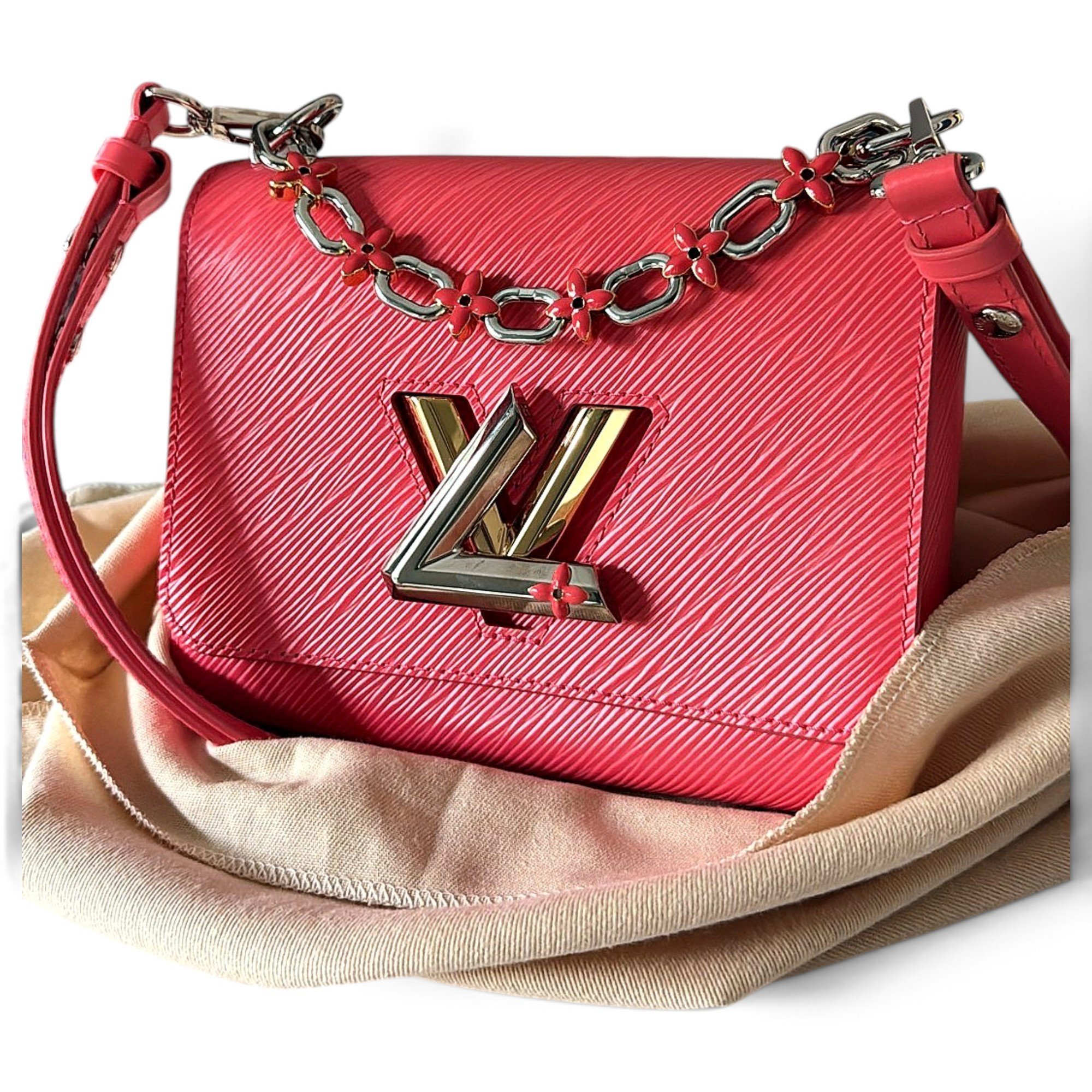 Twist leather handbag