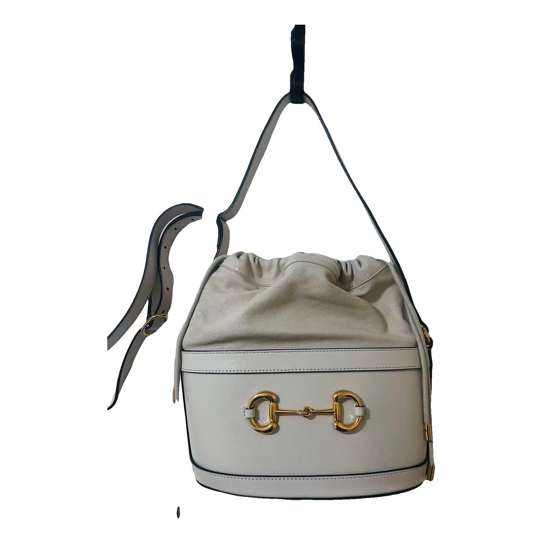 Horsebit 1955 Bucket leather handbag