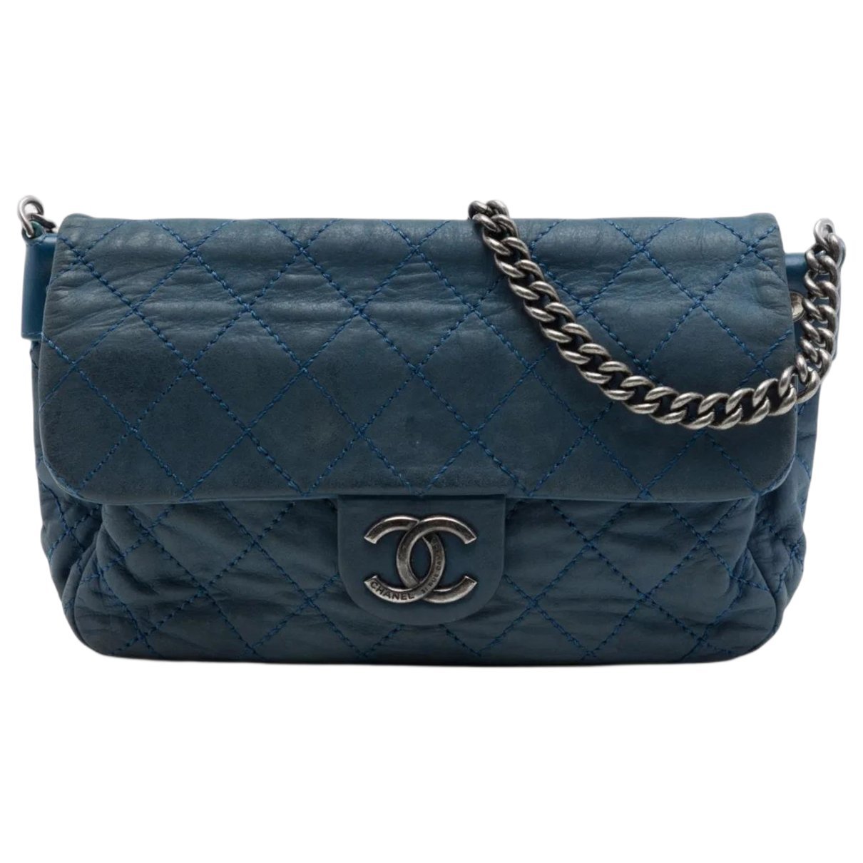 Timeless/Classique leather crossbody bag