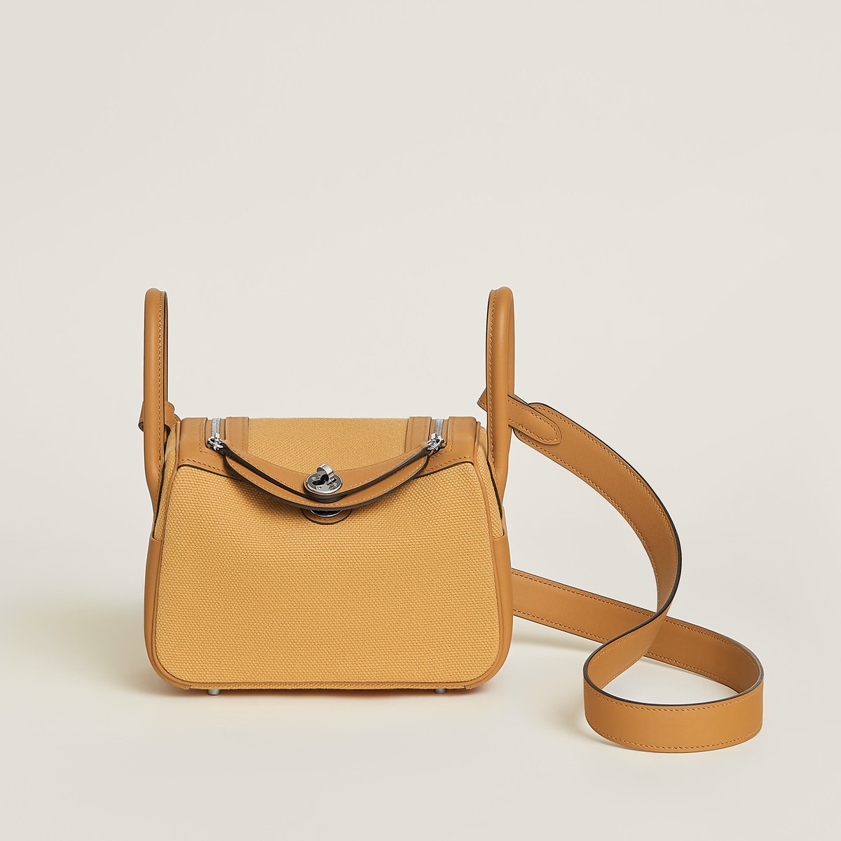 Hermès Lindy in パイユ, セザム