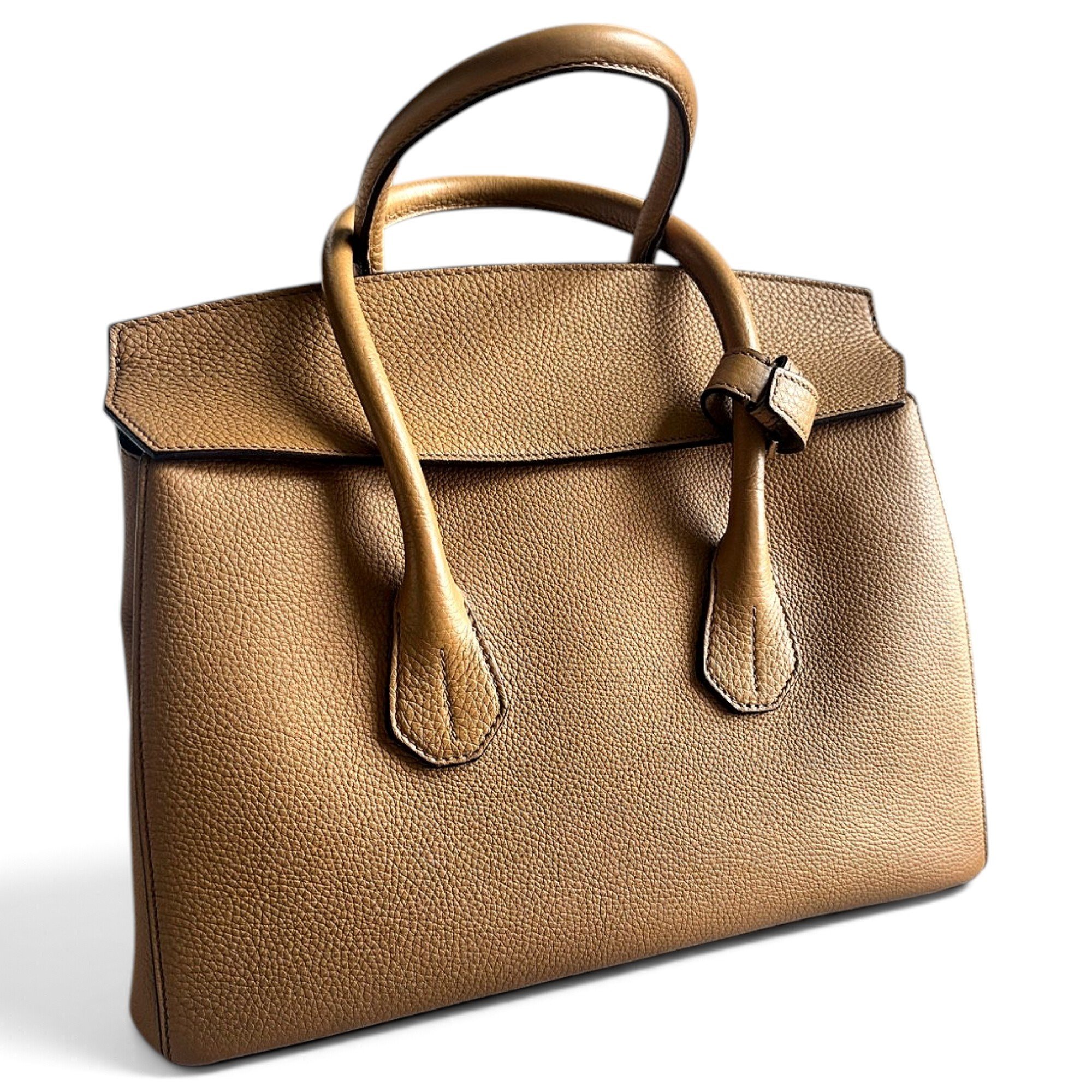 Leather bowling bag