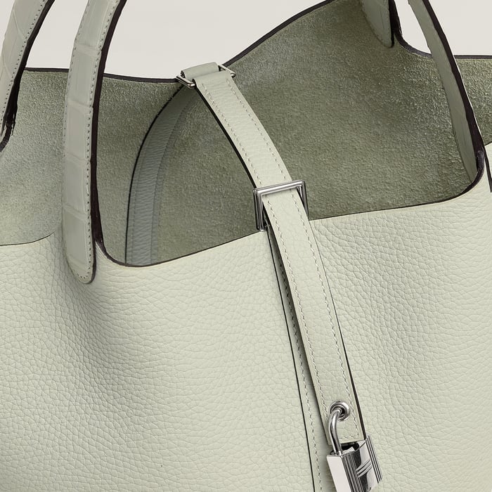 Gris Névé Picotin Lock 22 Bag
