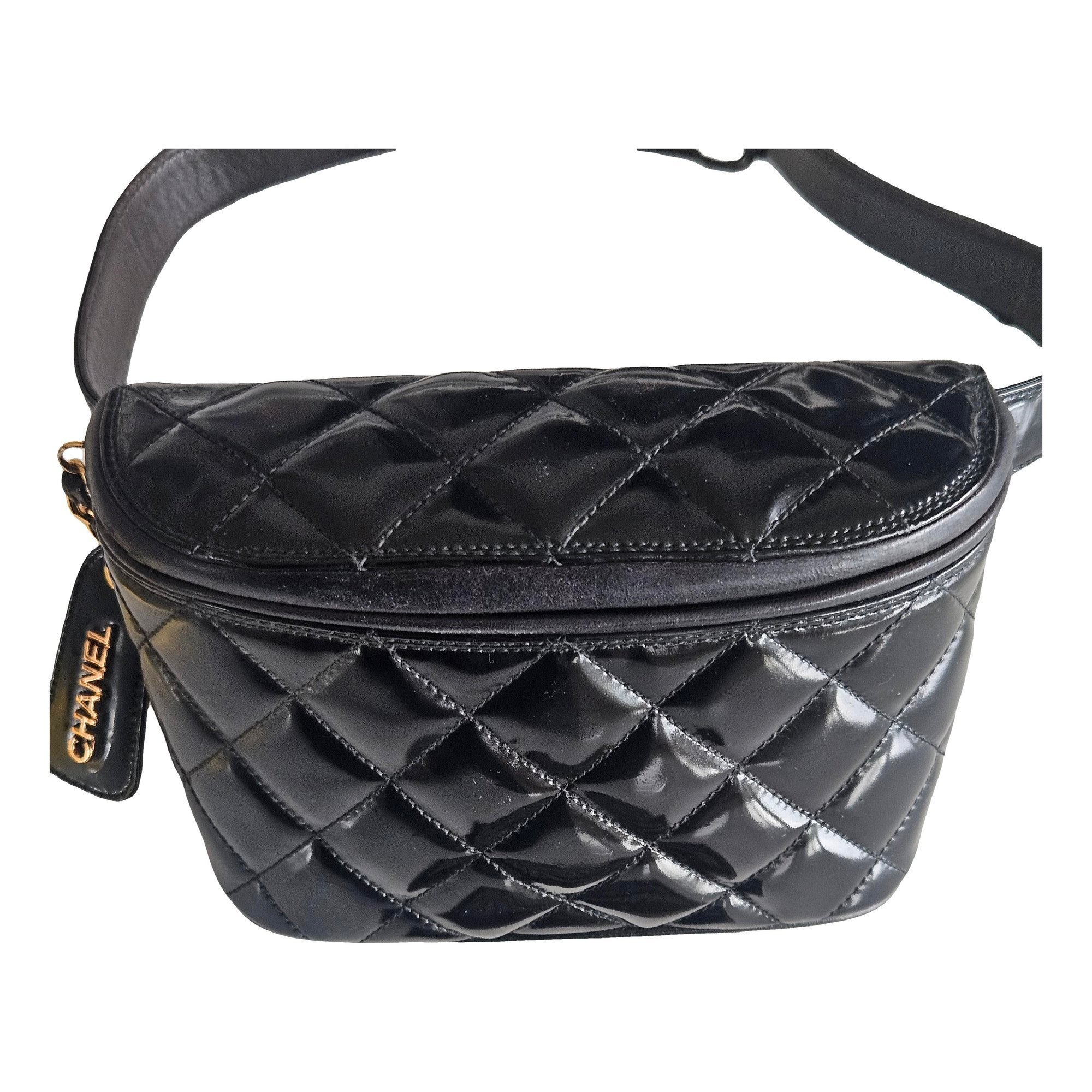 Timeless/Classique patent leather handbag