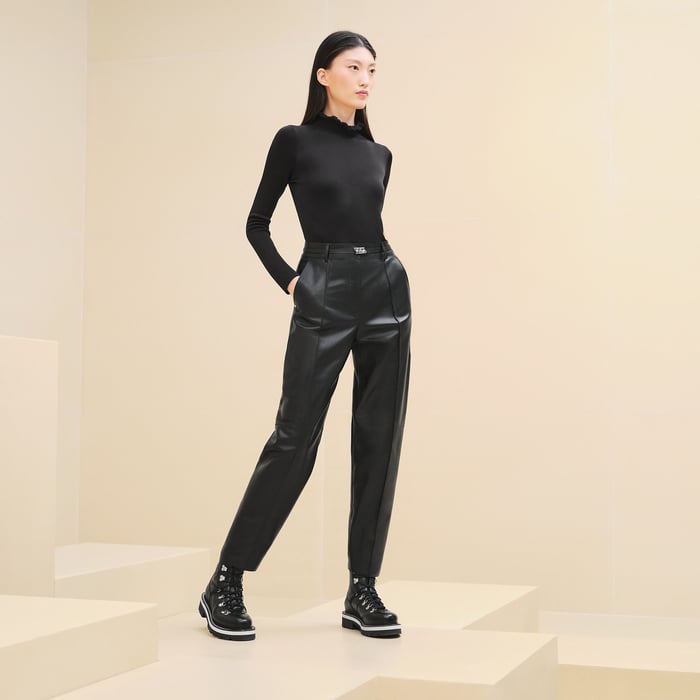 Noir Chino Pants