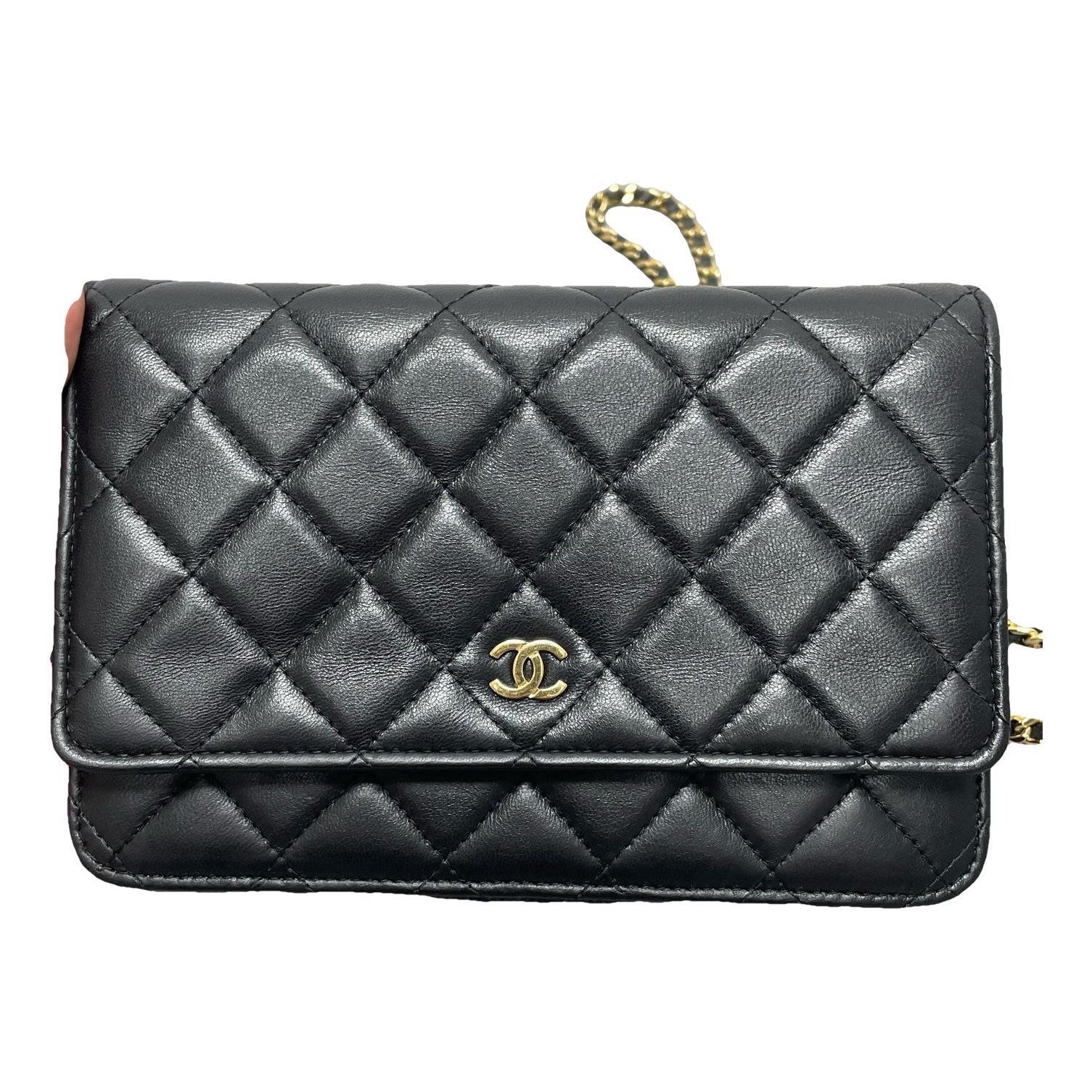 Wallet On Chain Timeless/Classique leather crossbody bag