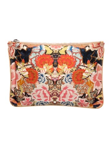 Skull Clutch