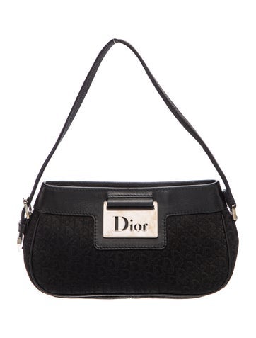 Diorissimo Street Chic