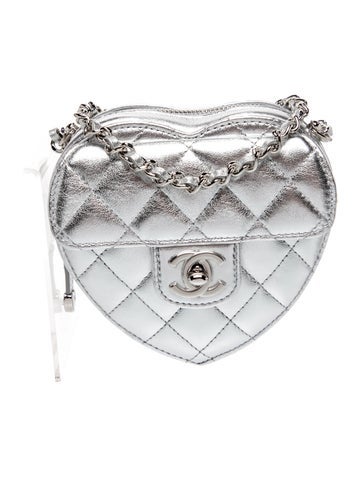 Mini CC In Love Heart Clutch w/ Chain