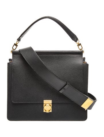 Leather Numéro Sept
