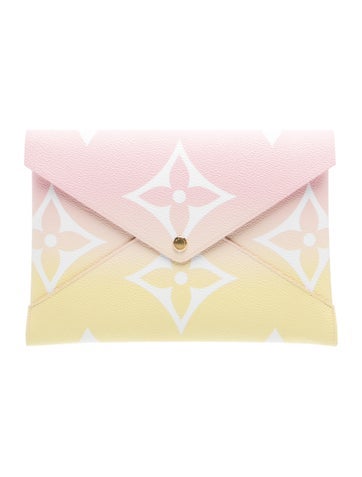 LV Monogram Kirigami GM