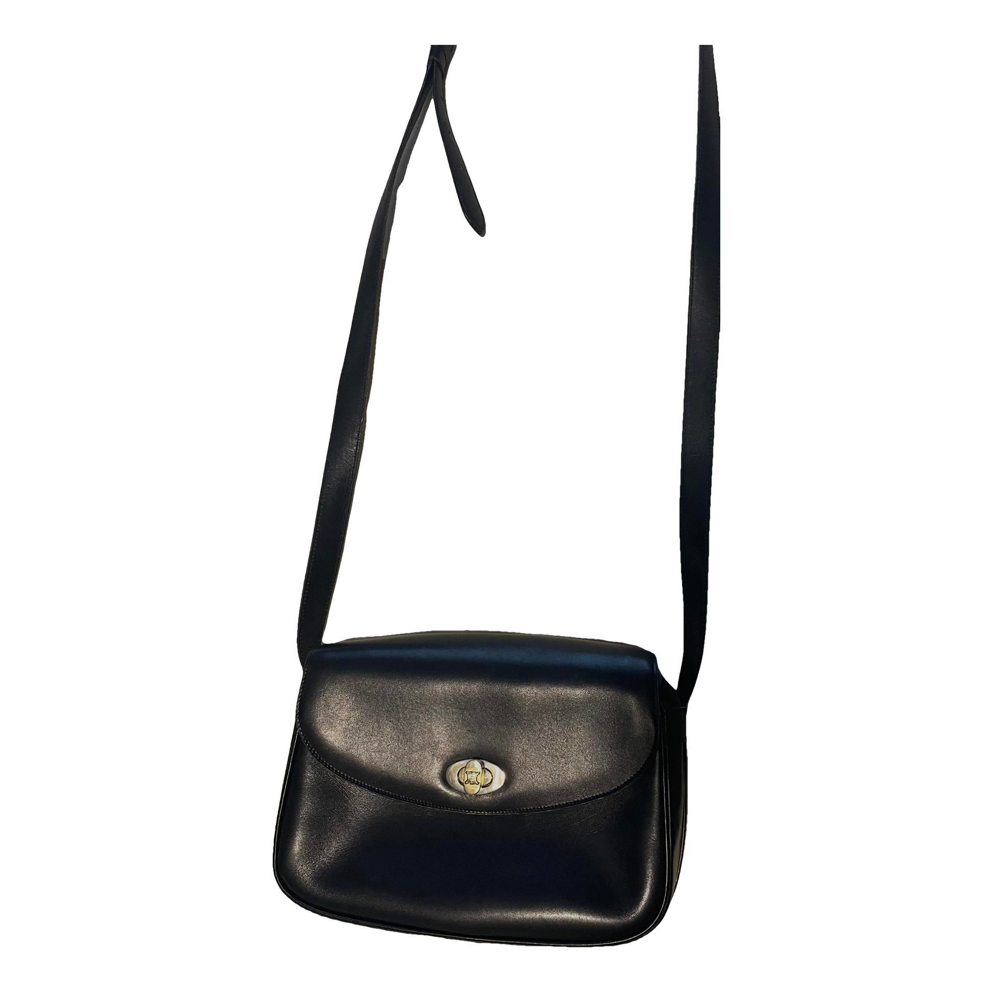 Classic leather bag