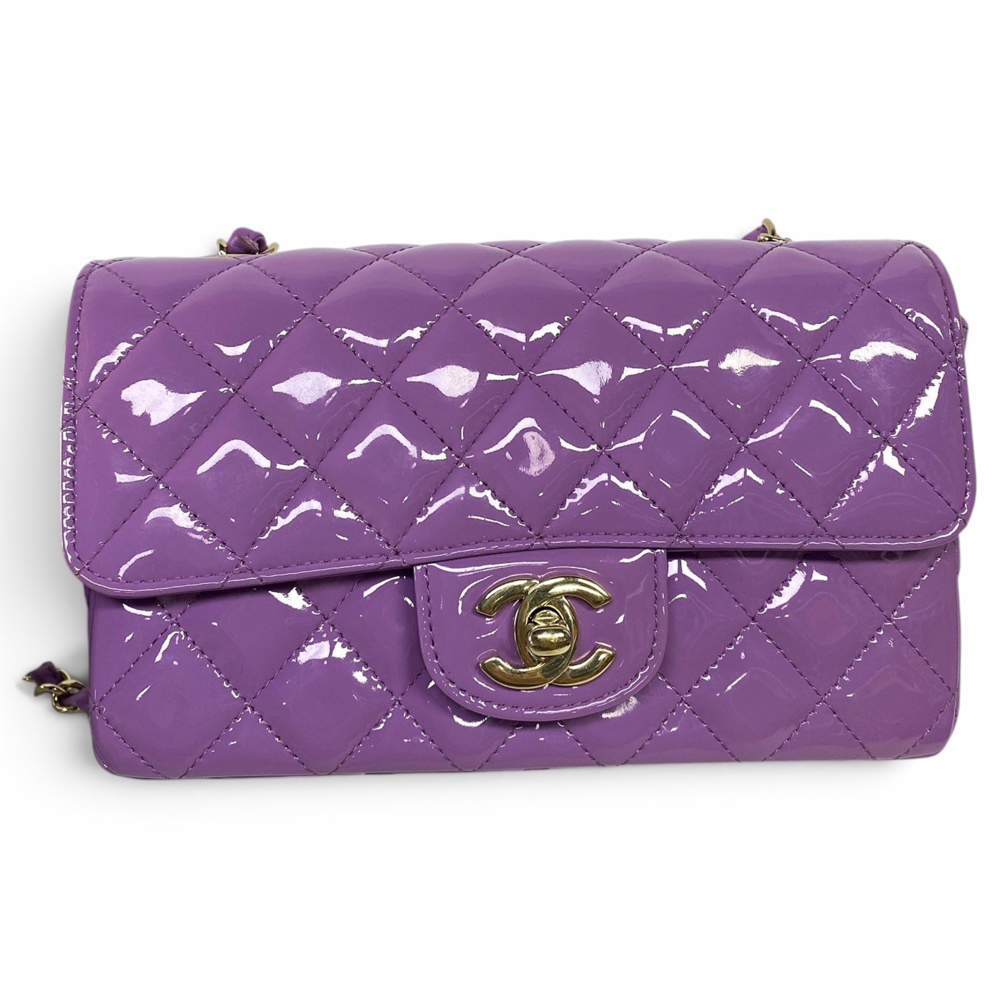 Timeless/Classique patent leather handbag