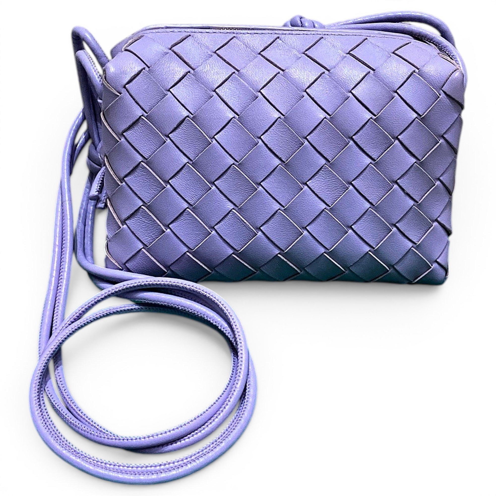 Loop leather handbag