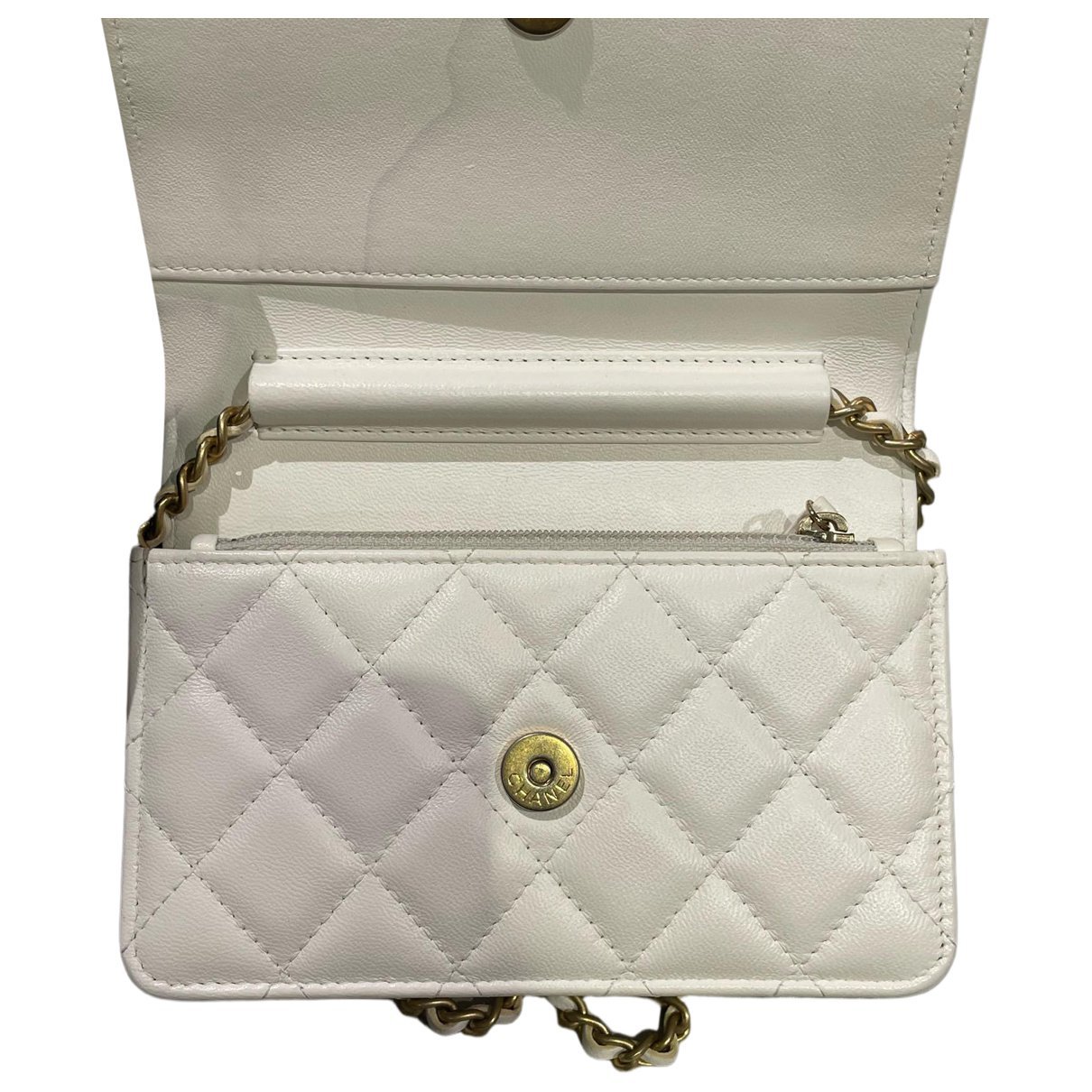 Wallet On Chain Timeless/Classique leather crossbody bag