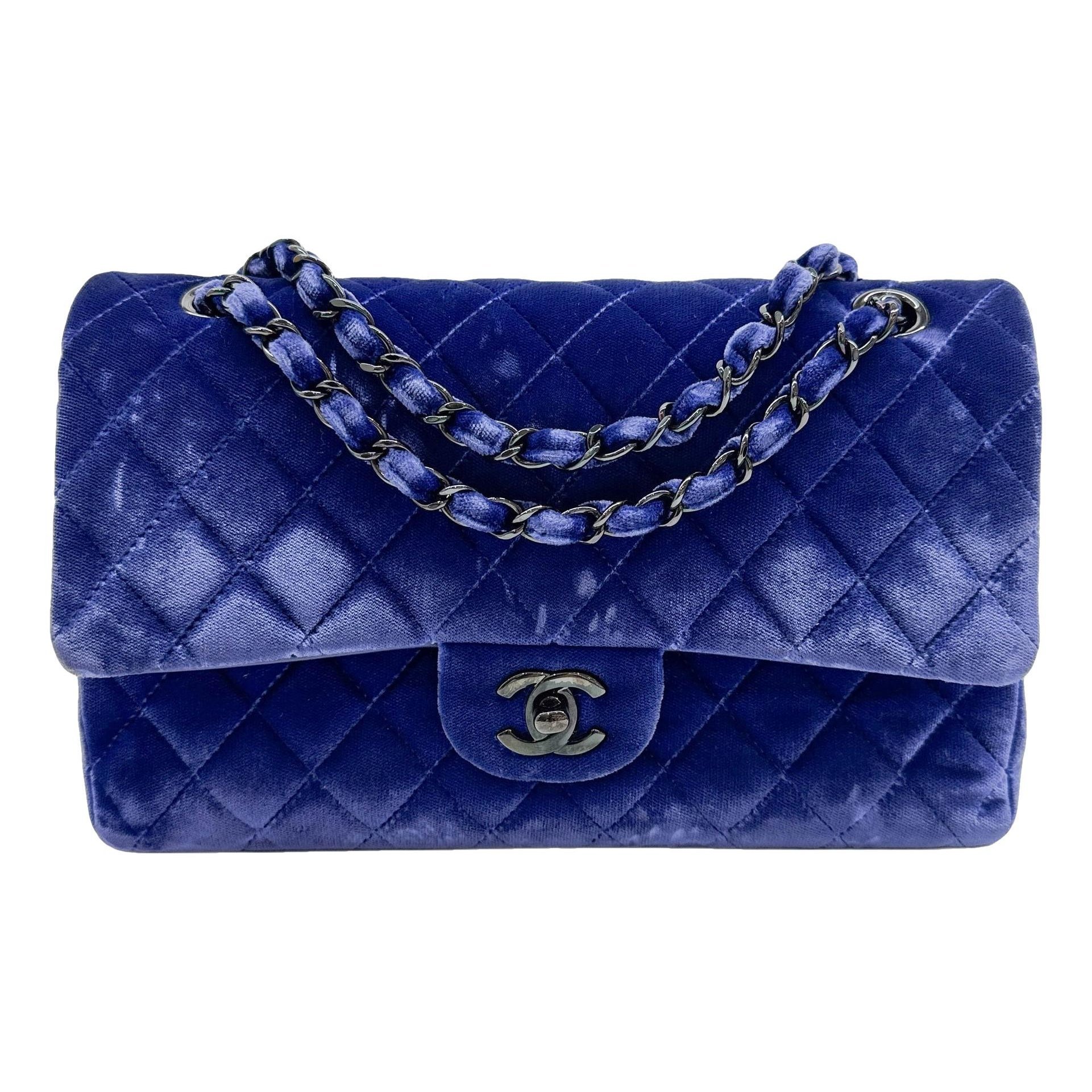 Timeless/Classique velvet handbag