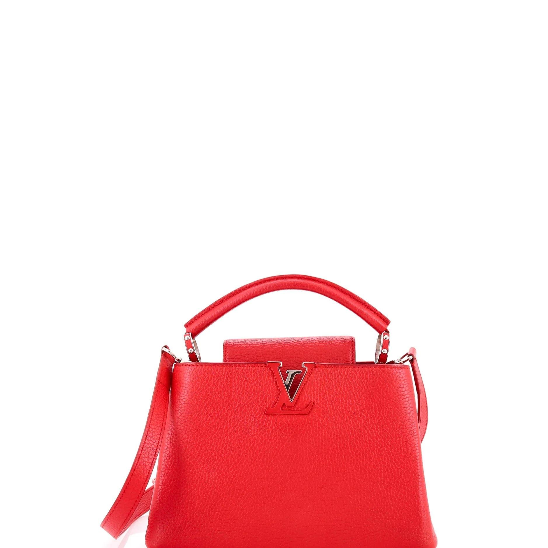 Capucines leather handbag