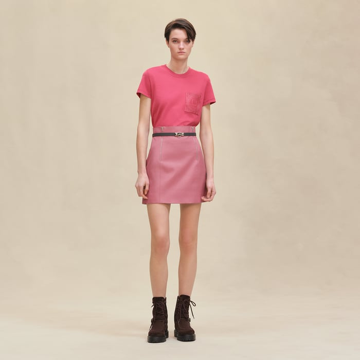 Rose Framboise Embroidered Pocket T-shirt