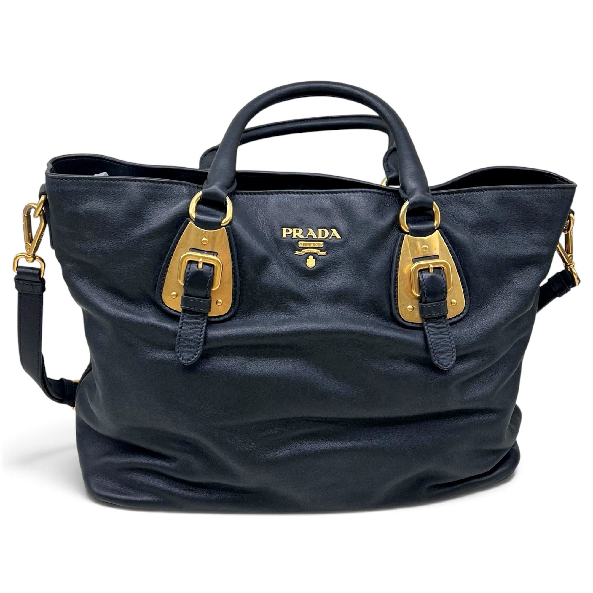 Buckle leather tote