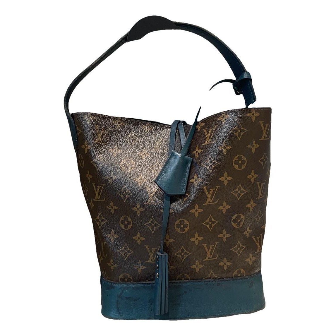 Patent leather handbag