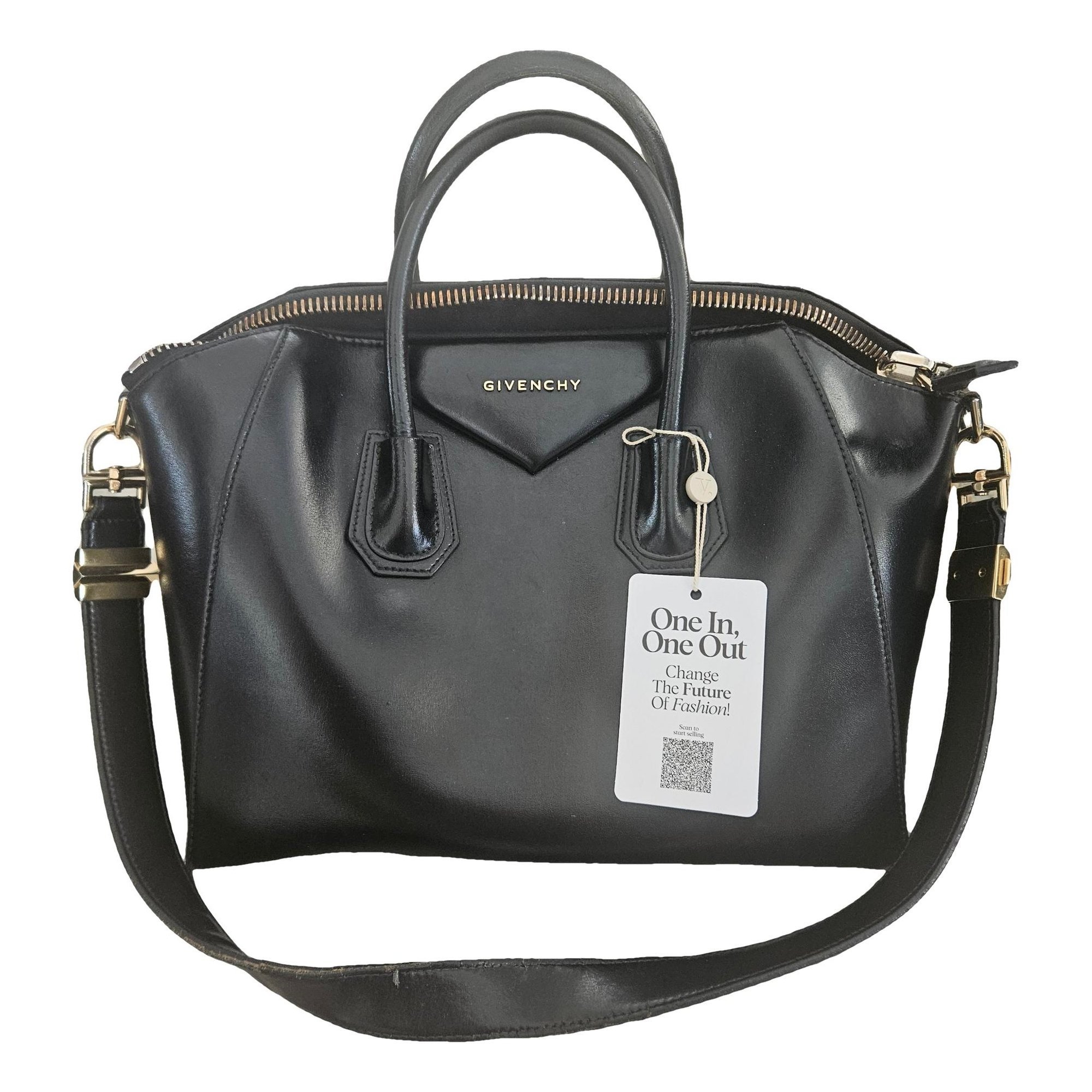 Antigona patent leather handbag