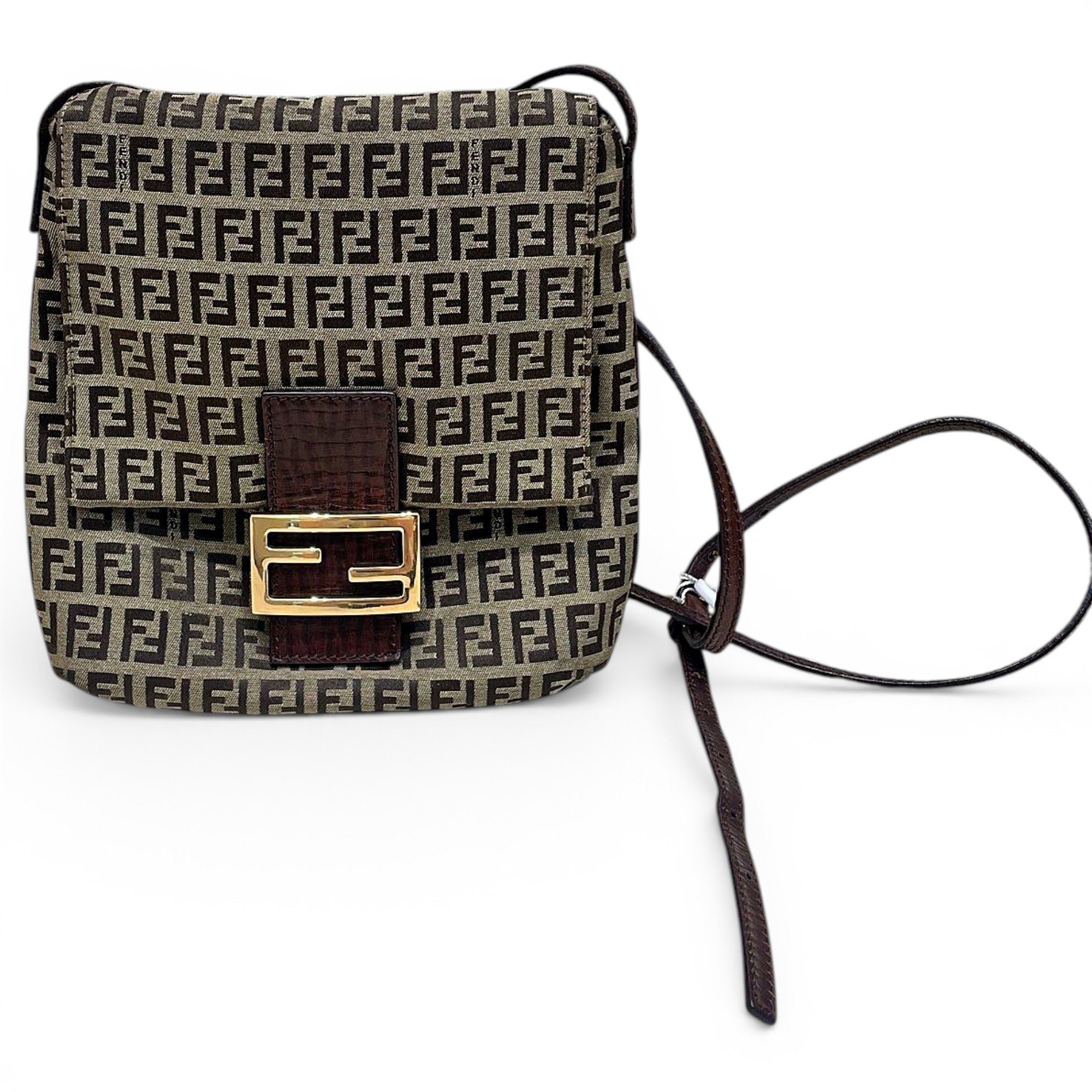 Baguette cloth crossbody bag