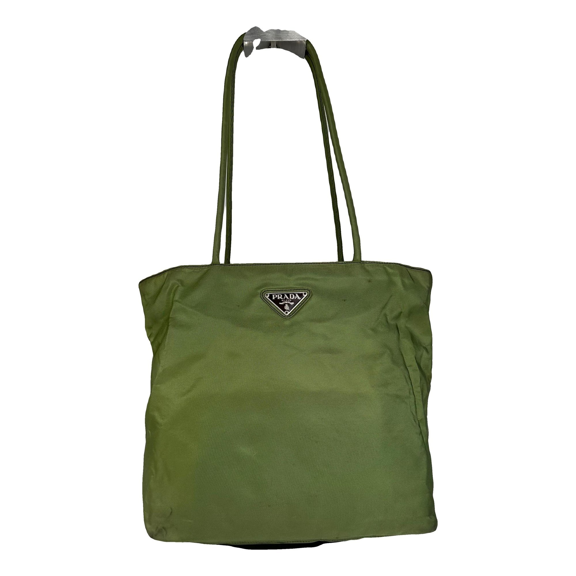 Re-Edition 2002 handbag