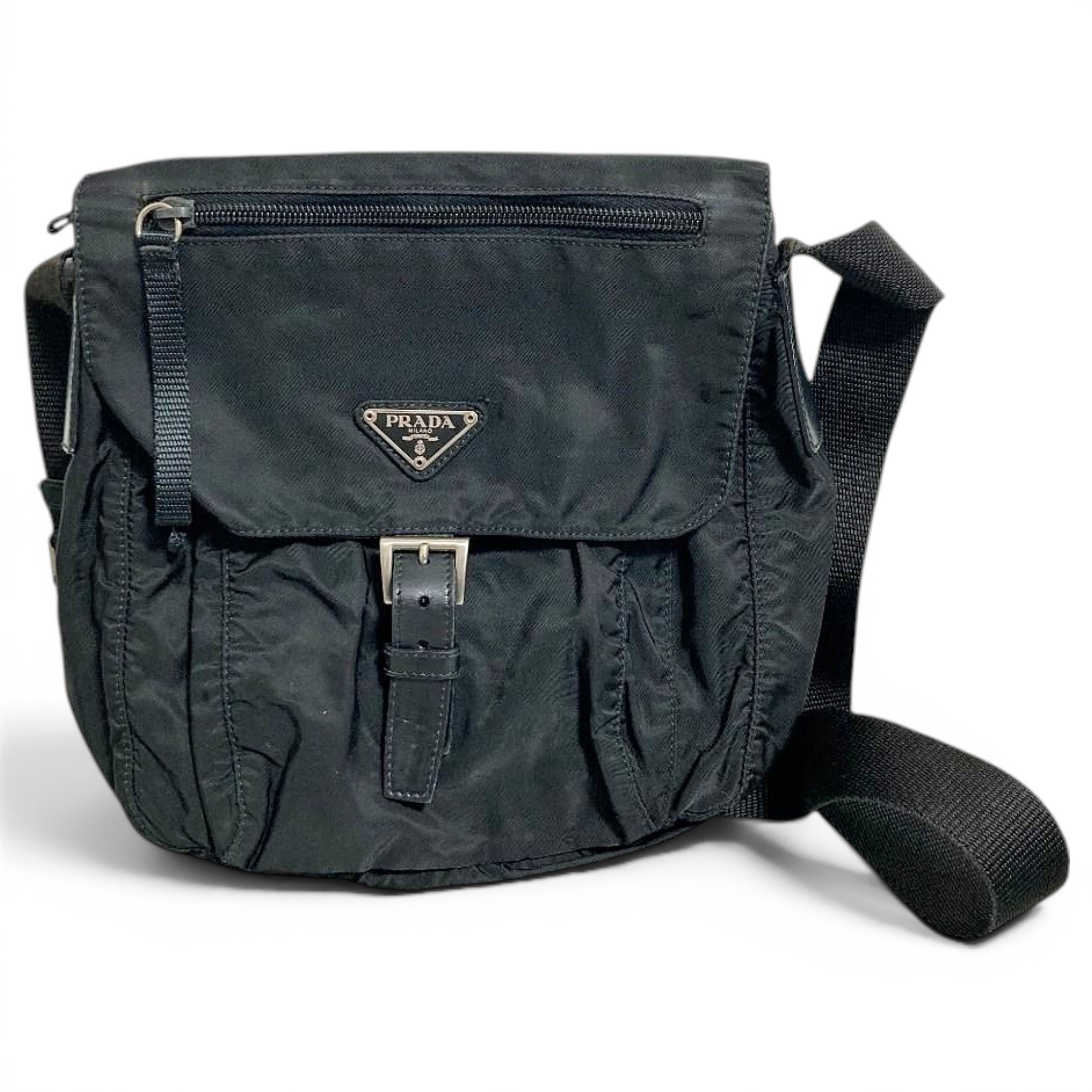 Triangle handbag